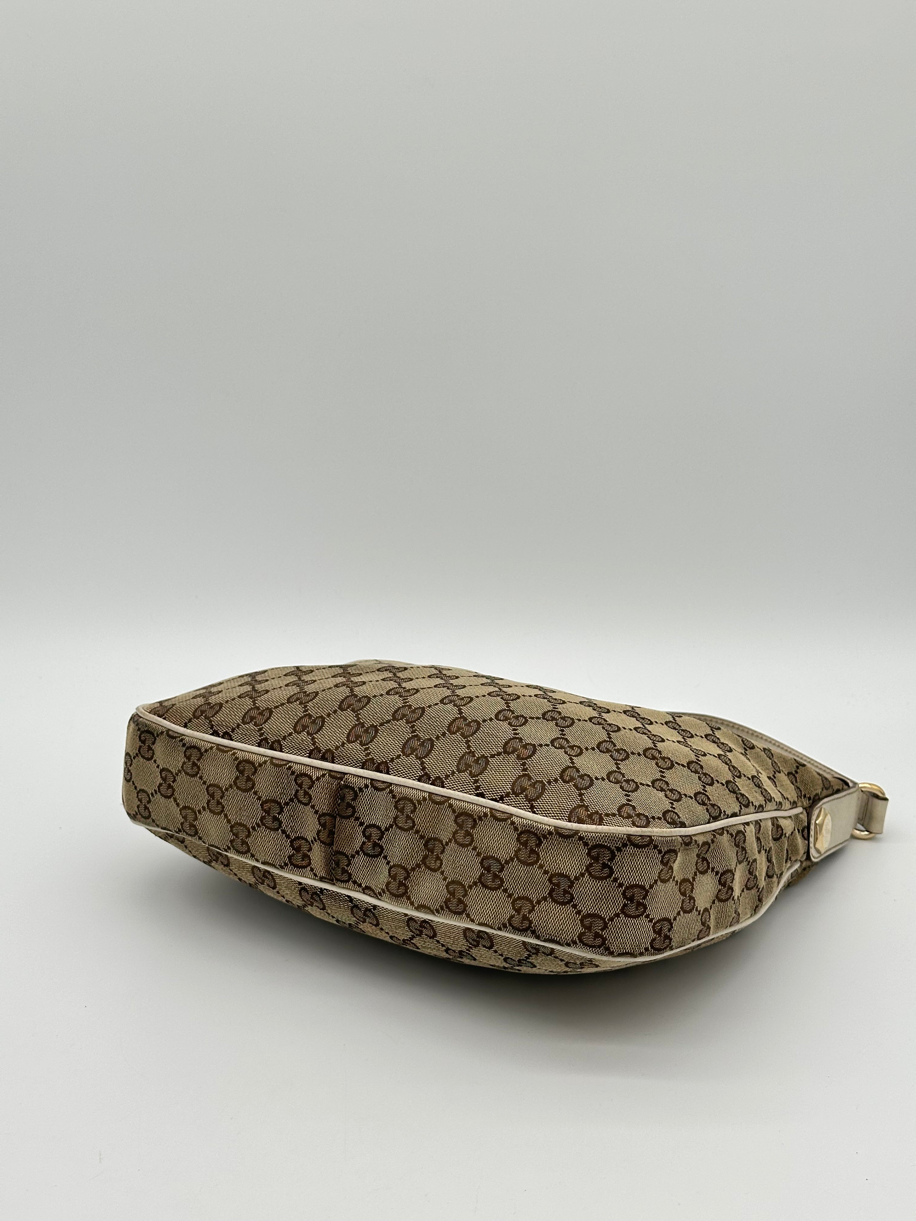 Gucci Charmy Hobo