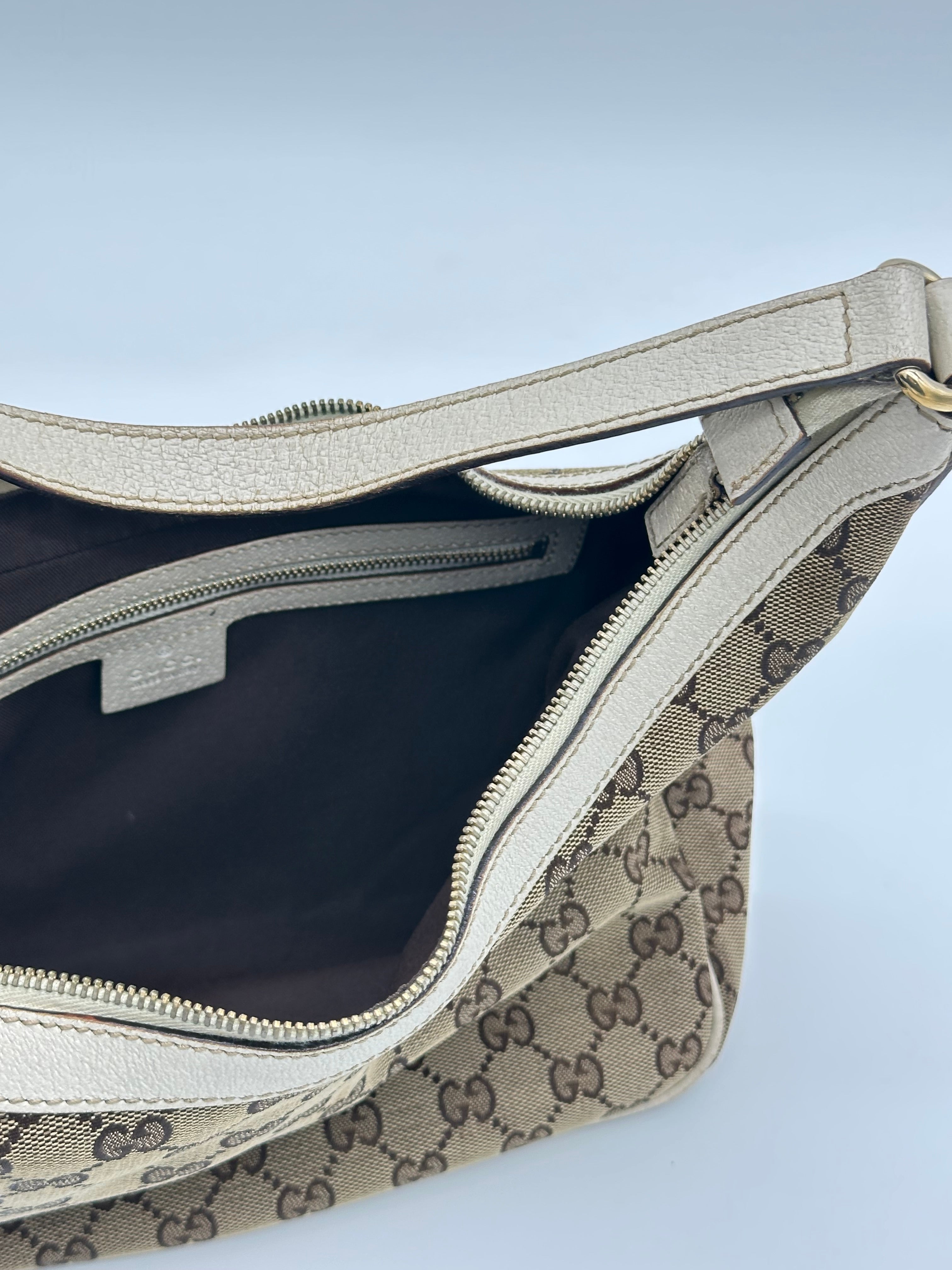Gucci Charmy Hobo