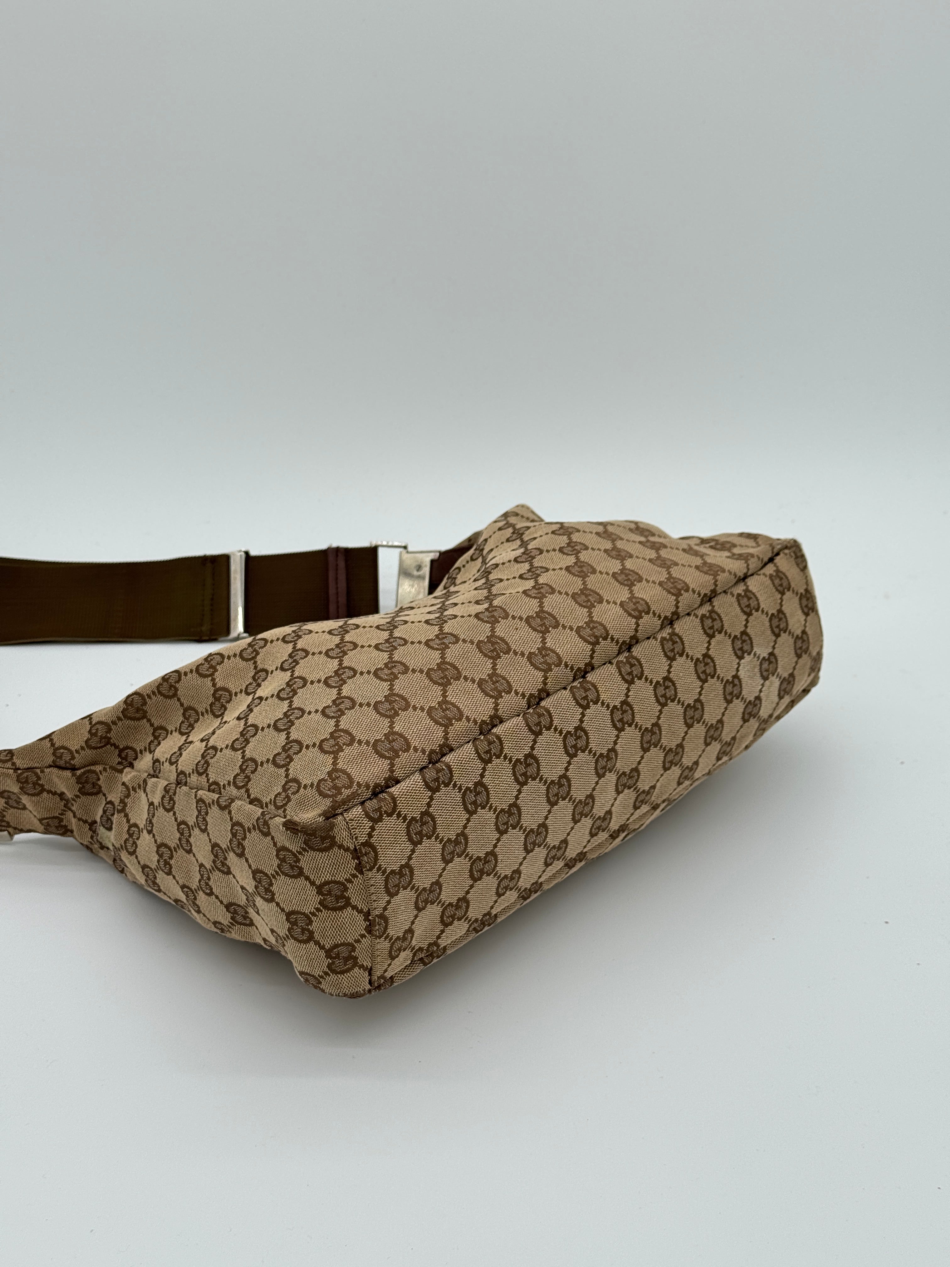 Gucci Half Moon