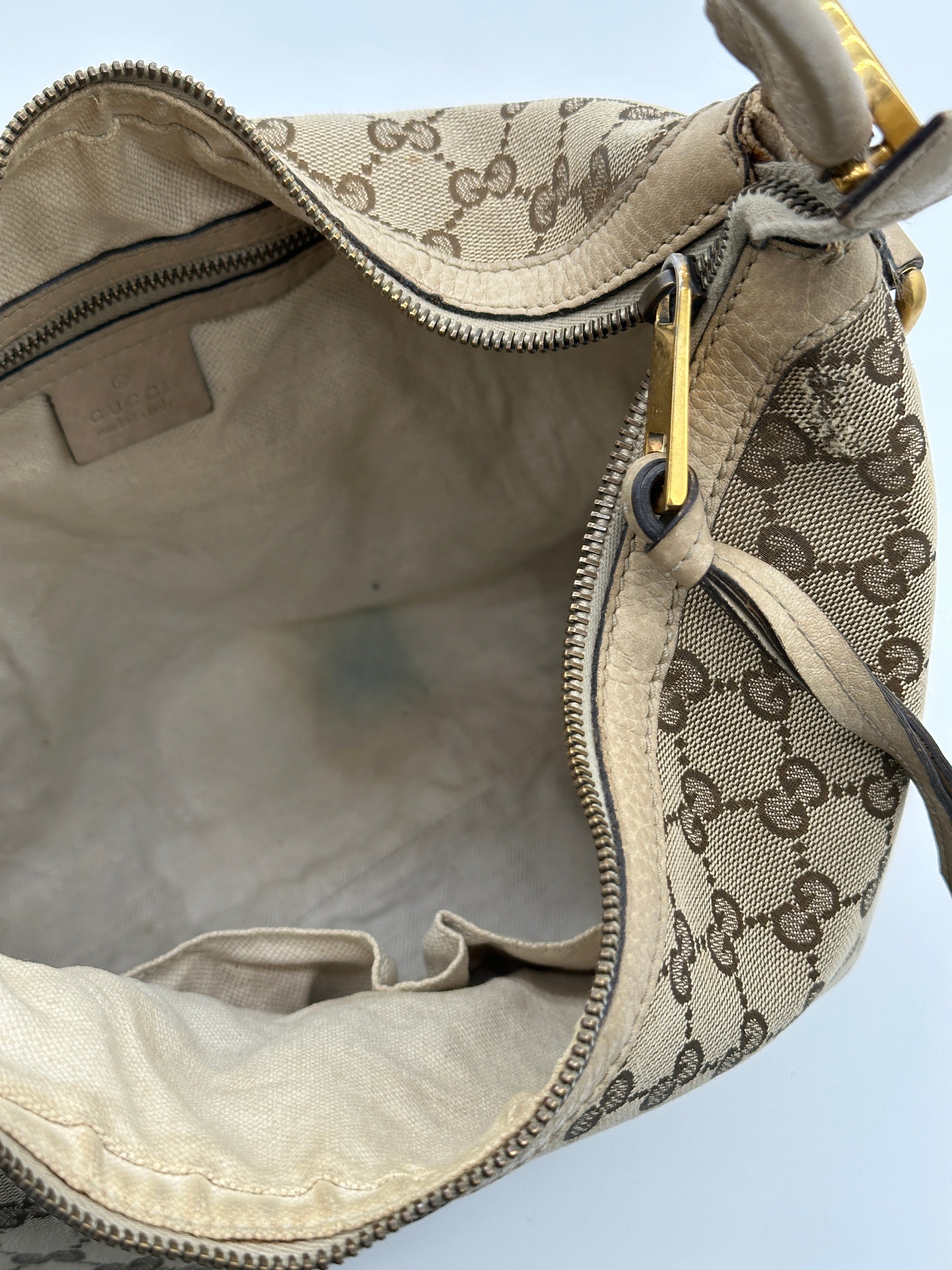 Gucci Miss Canvas