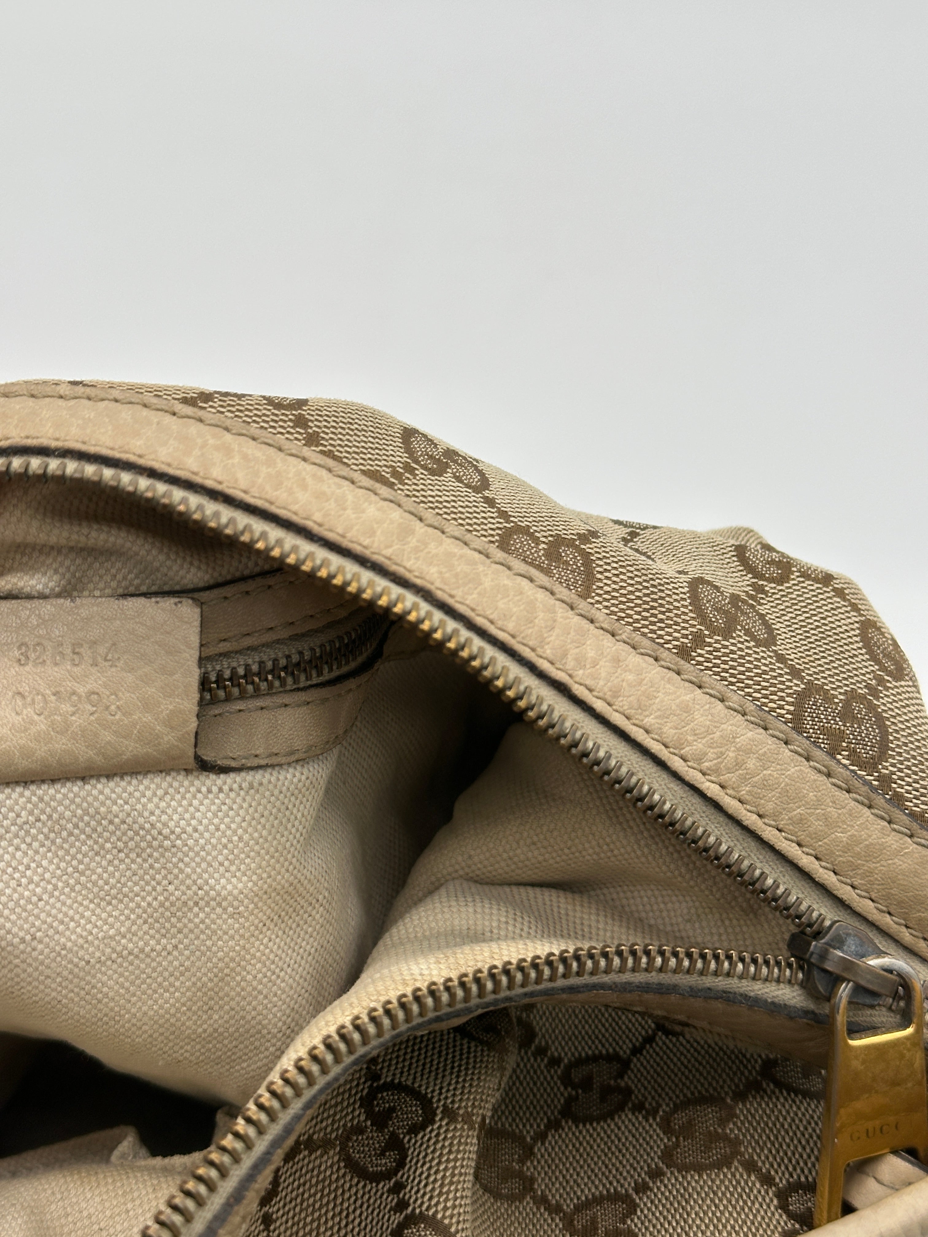 Gucci Miss Canvas