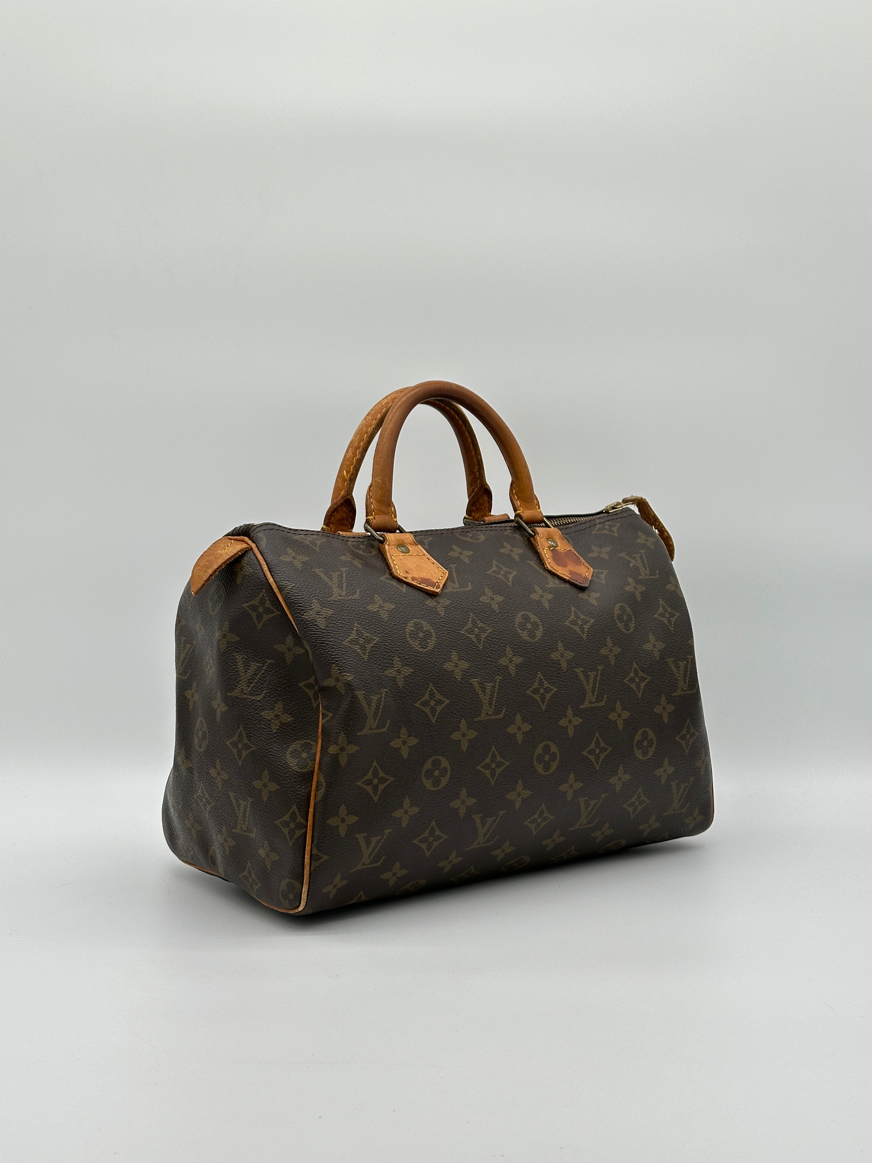 Louis Vuitton Speedy 30