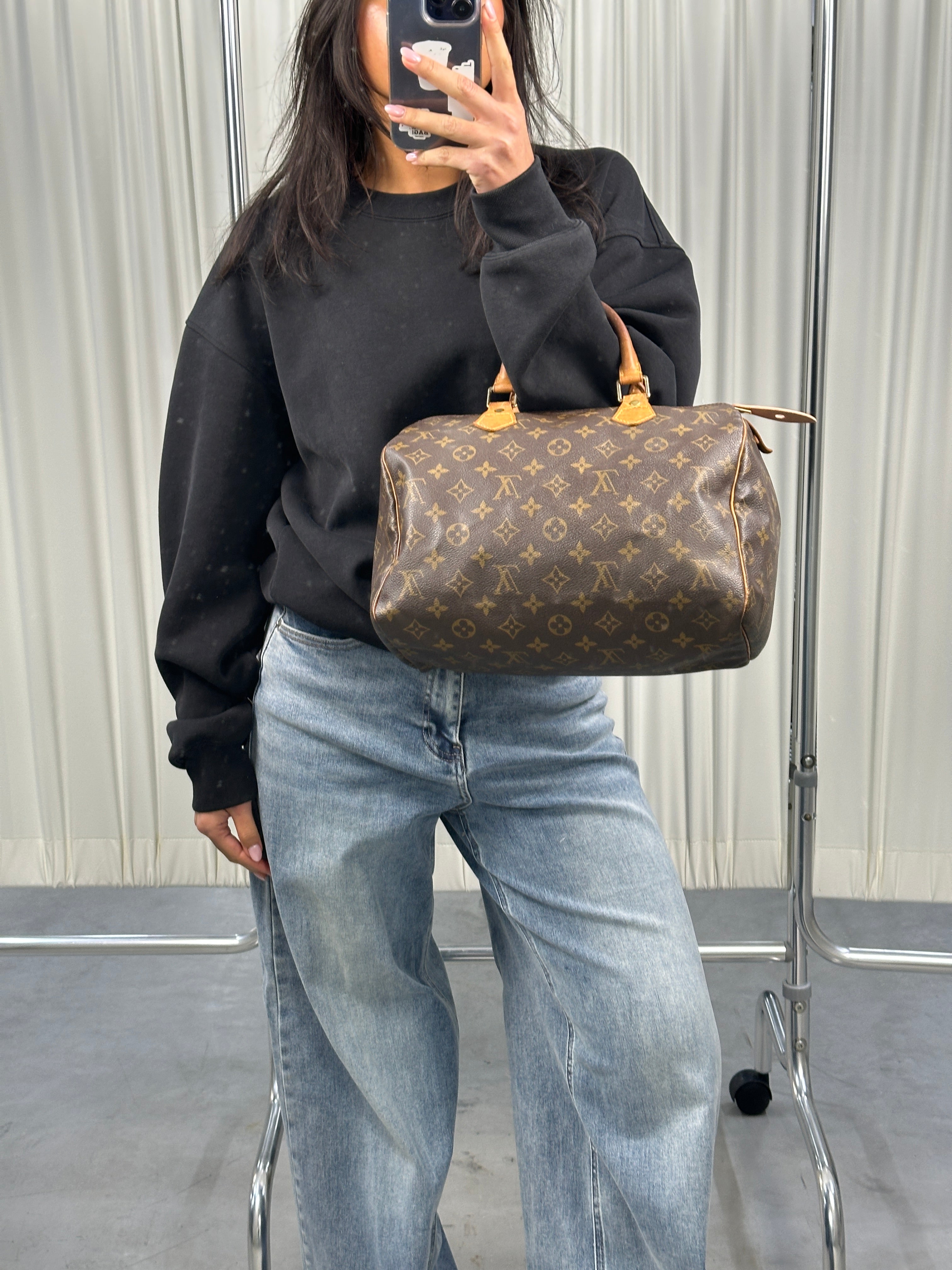Louis Vuitton Speedy 30