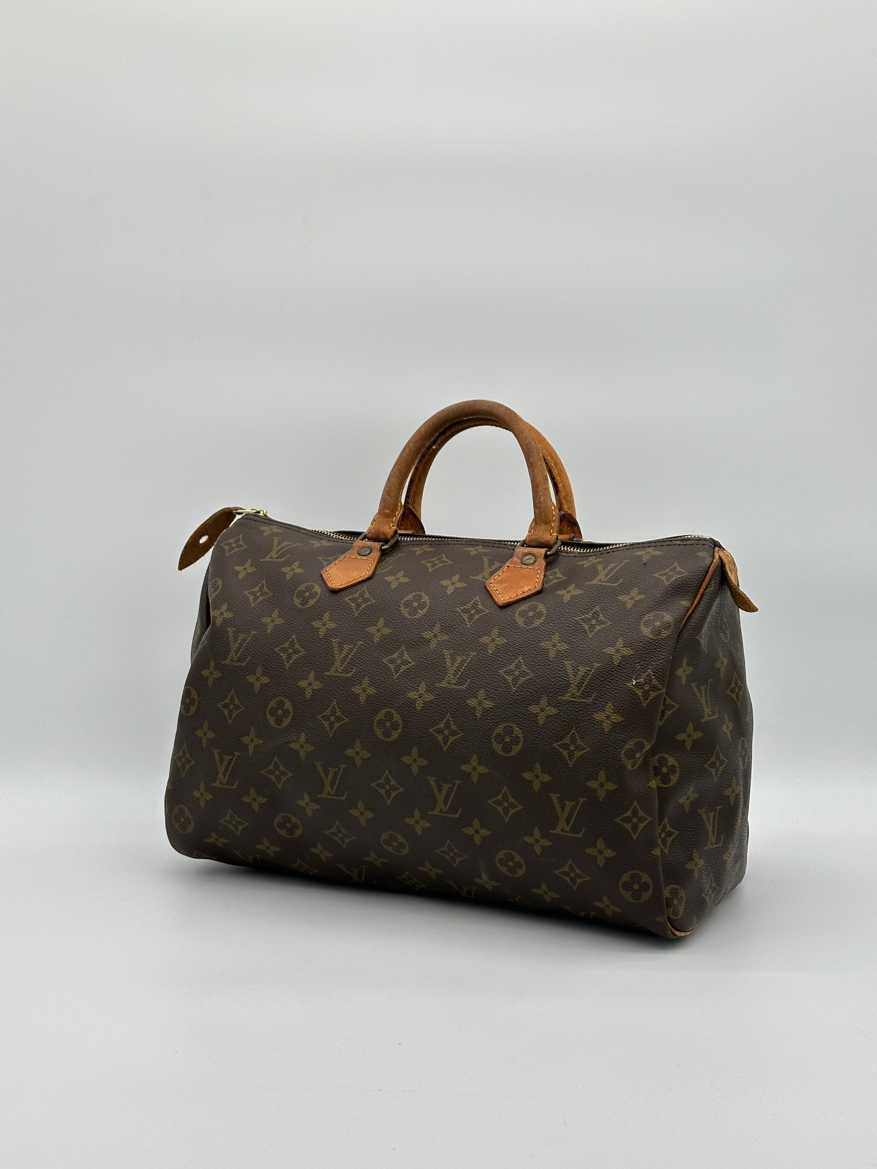 Louis Vuitton Speedy 35