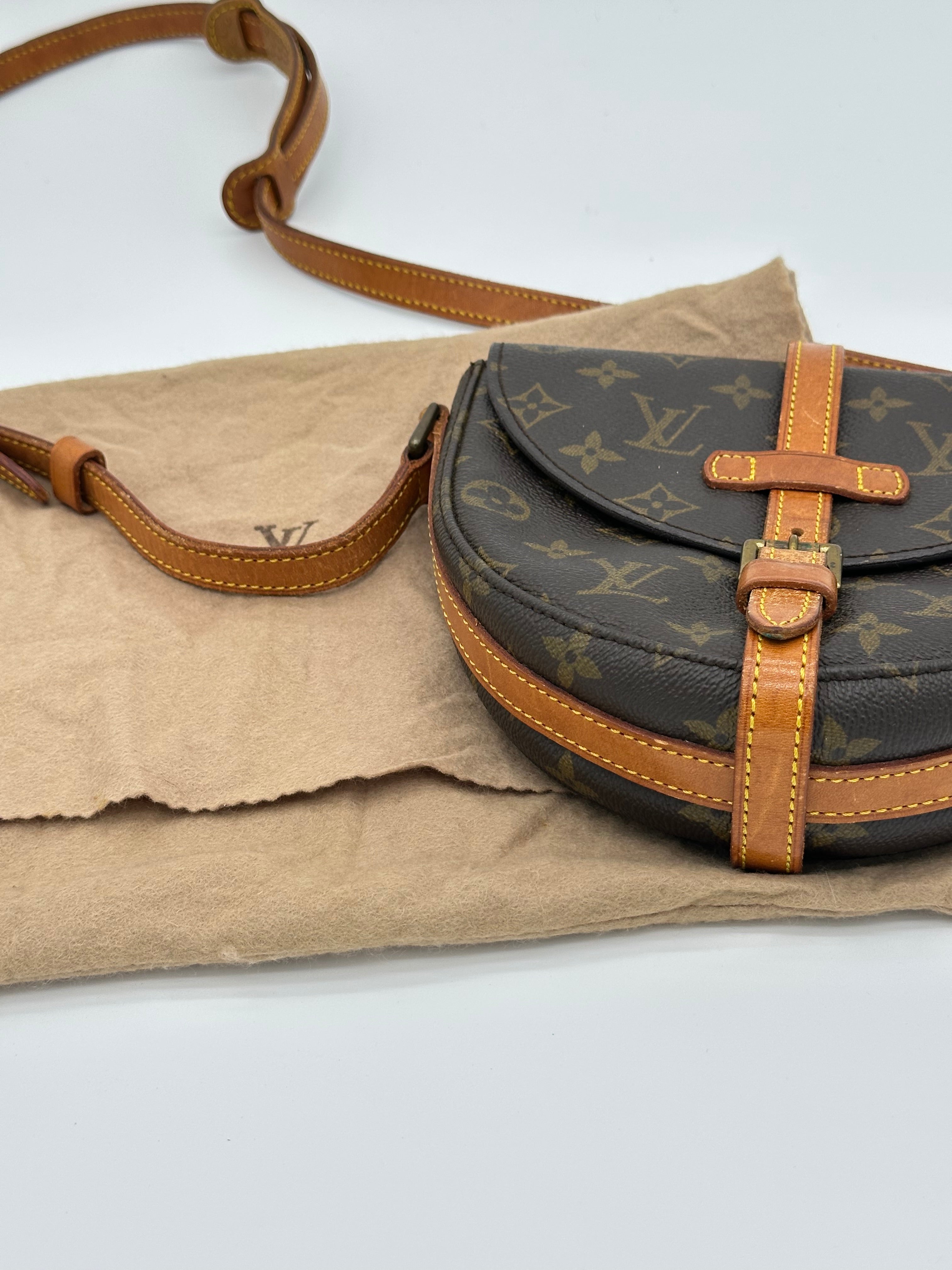 Louis Vuitton Chantilly PM