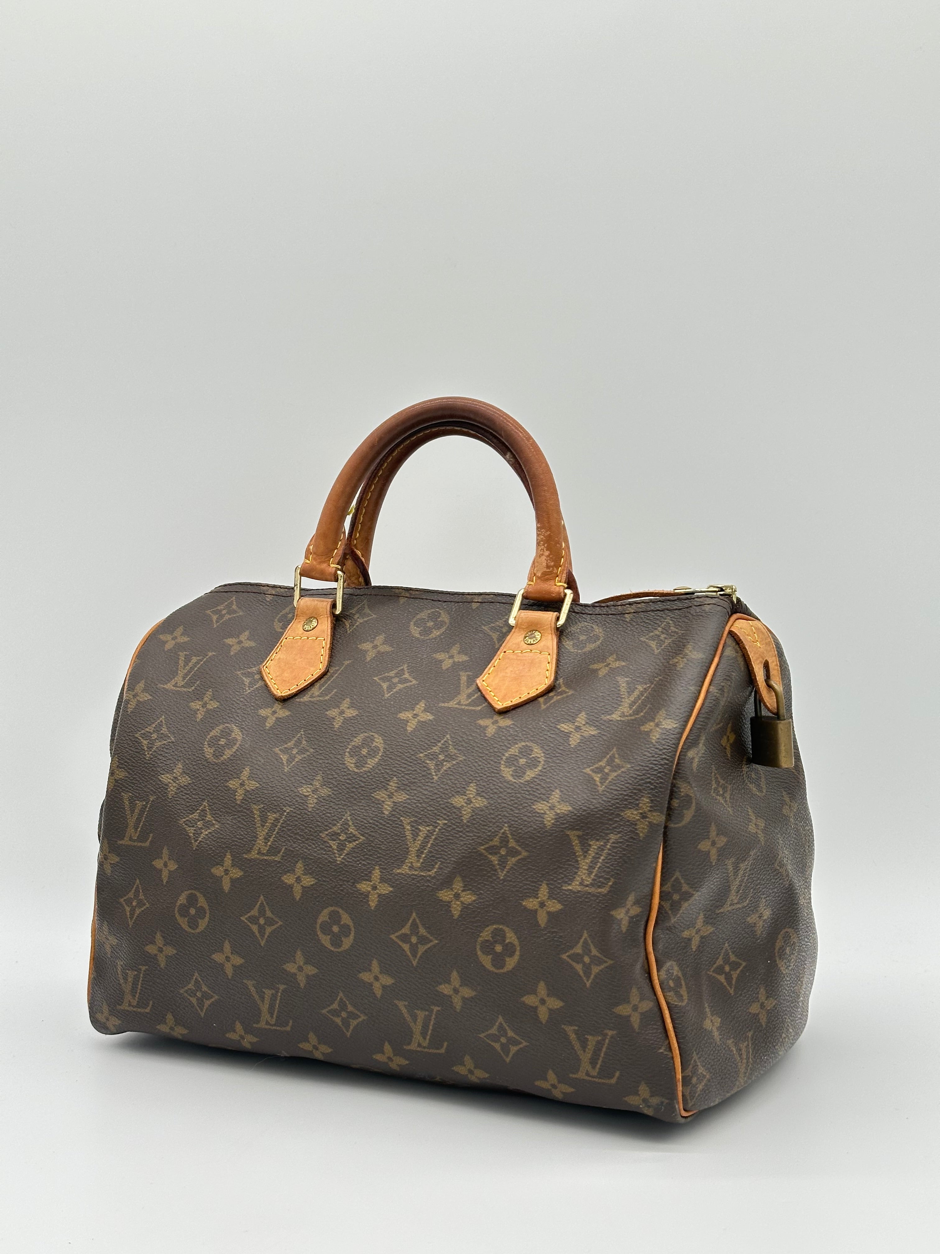 Louis Vuitton Speedy 30