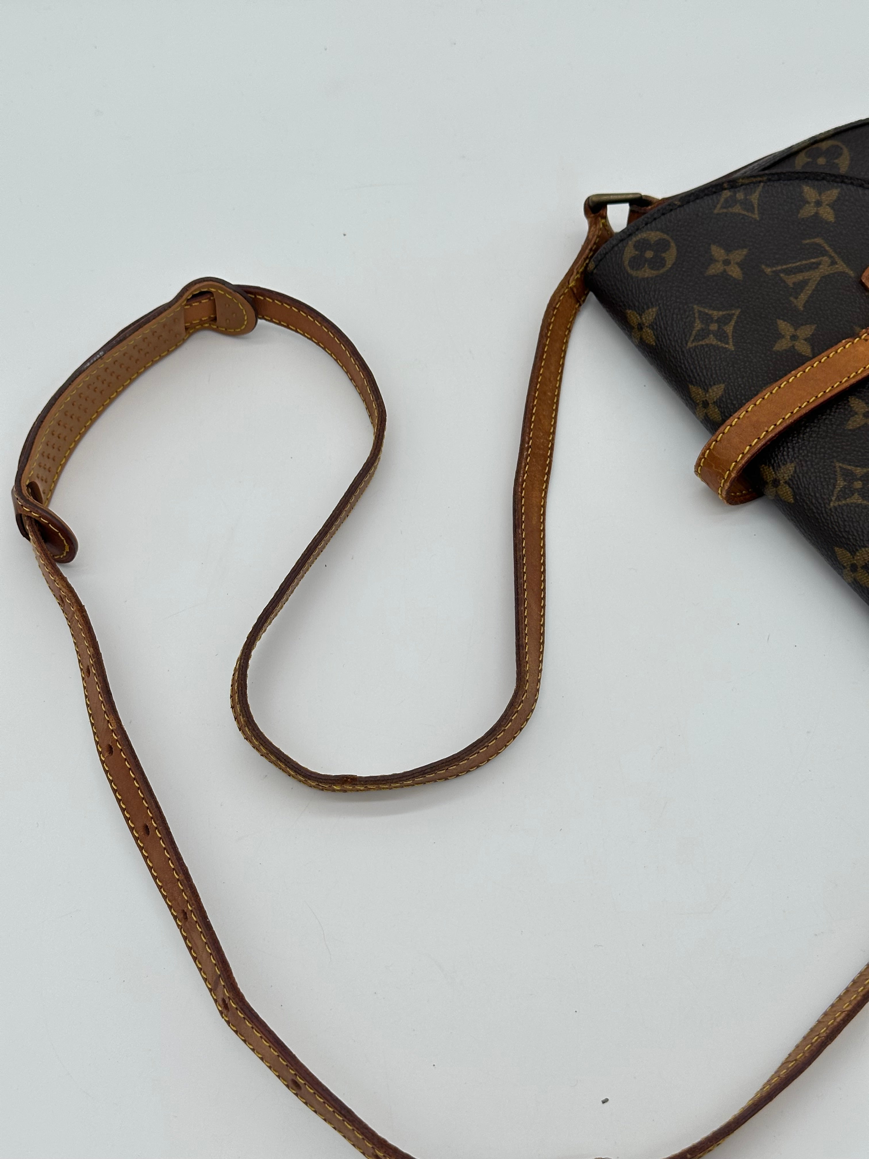 Louis Vuitton Chantilly PM