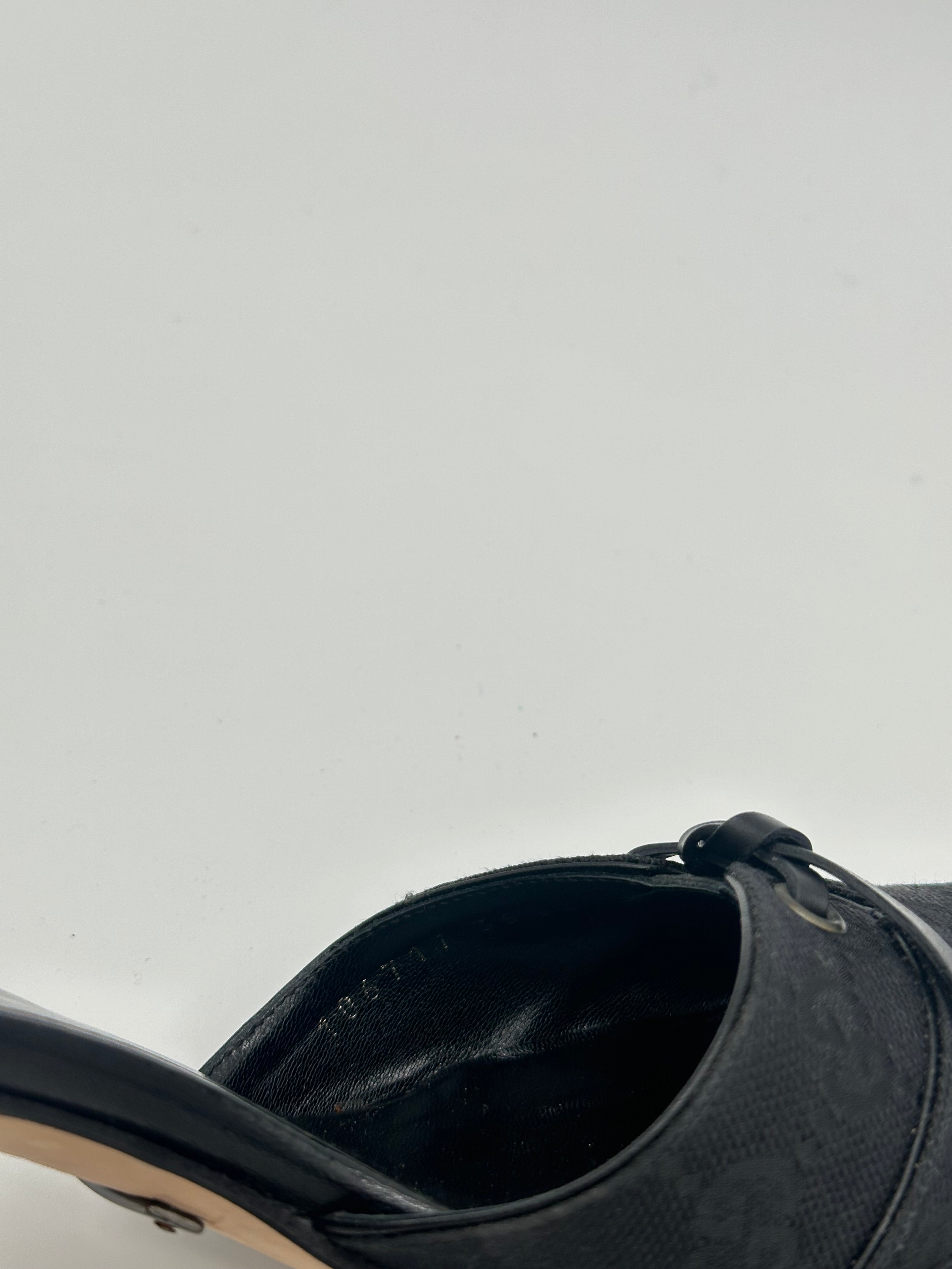 Gucci GG Canvas Hakken