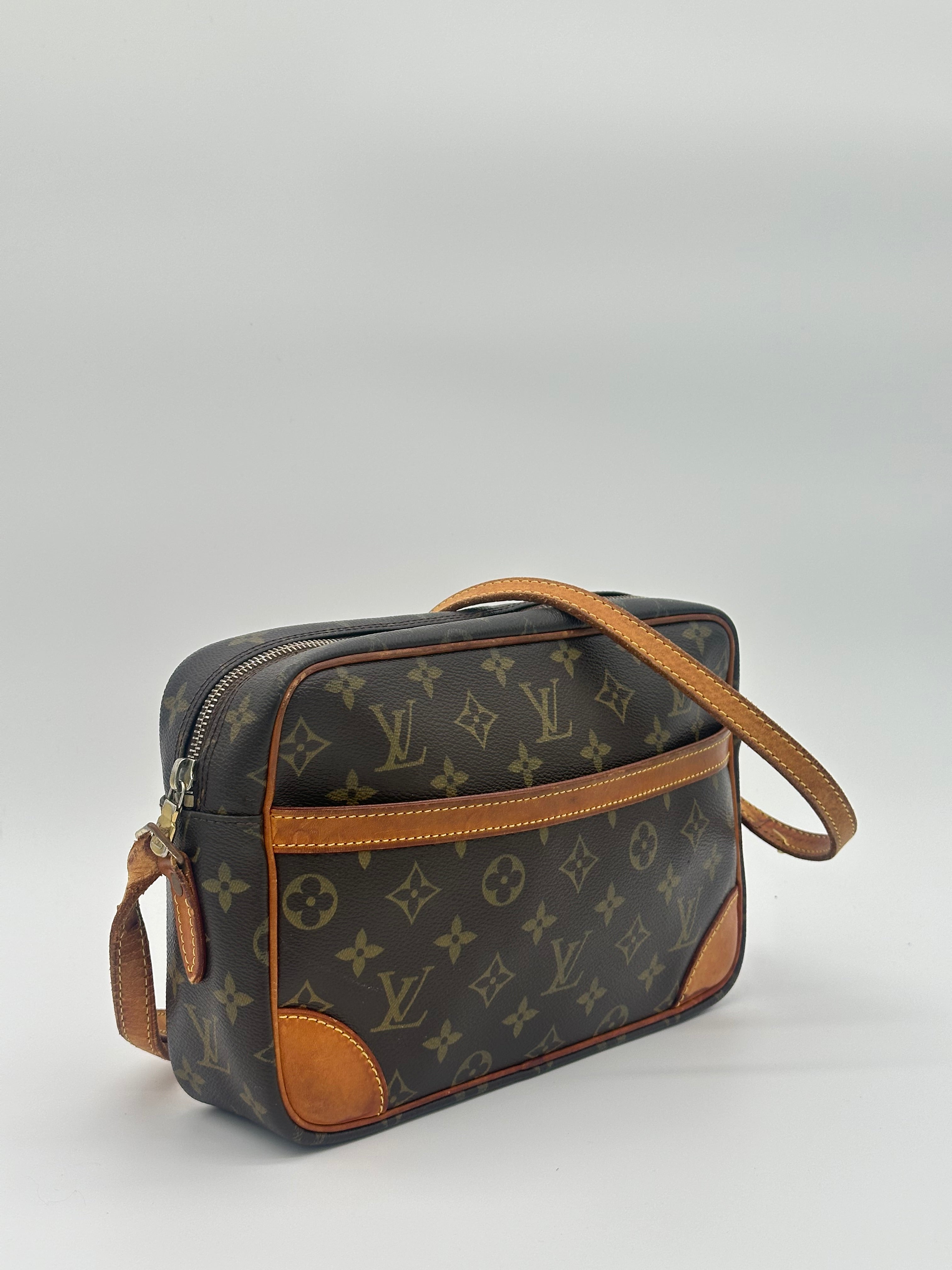 Louis Vuitton Trocadero 27