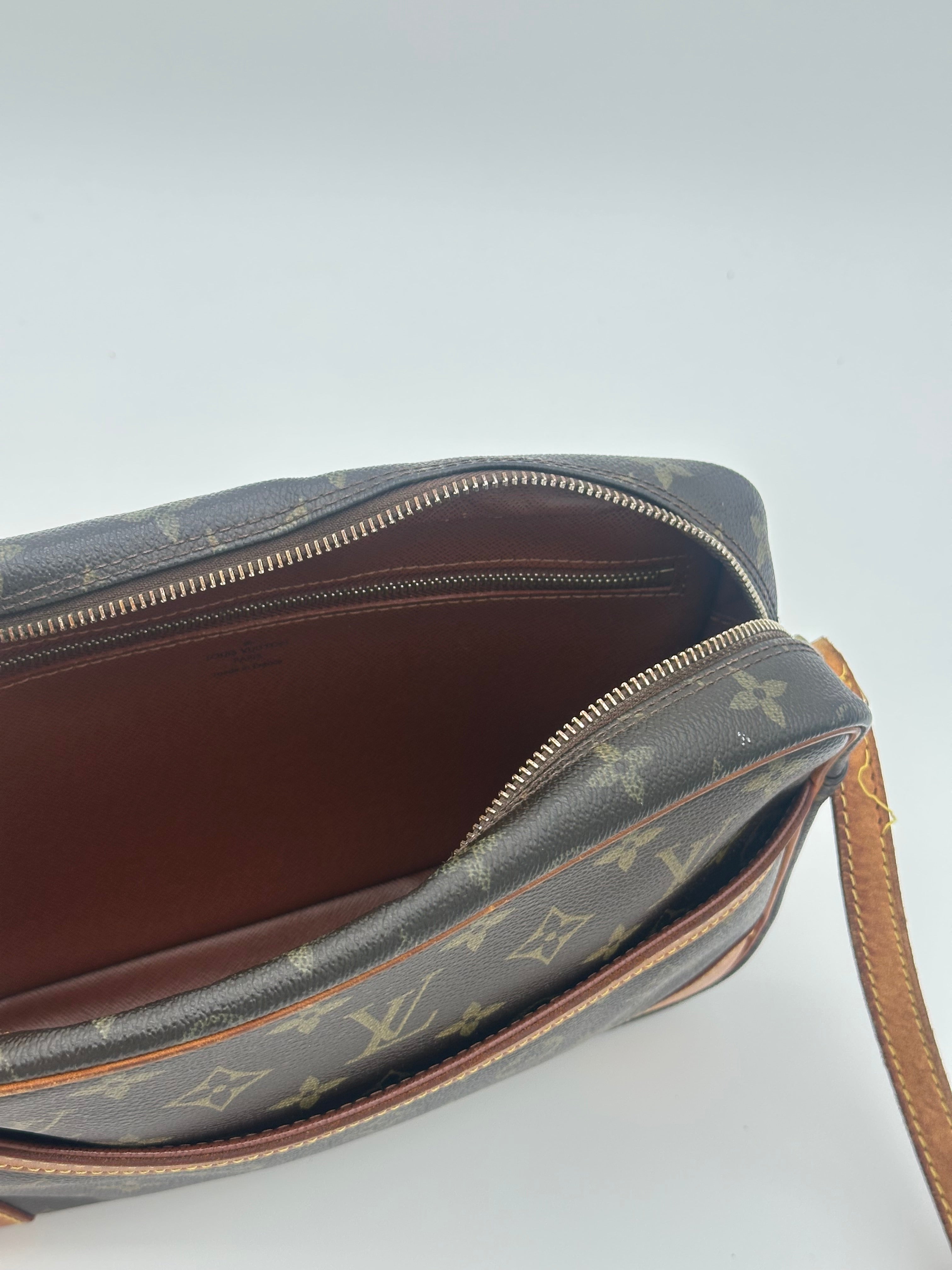 Louis Vuitton Trocadero 27