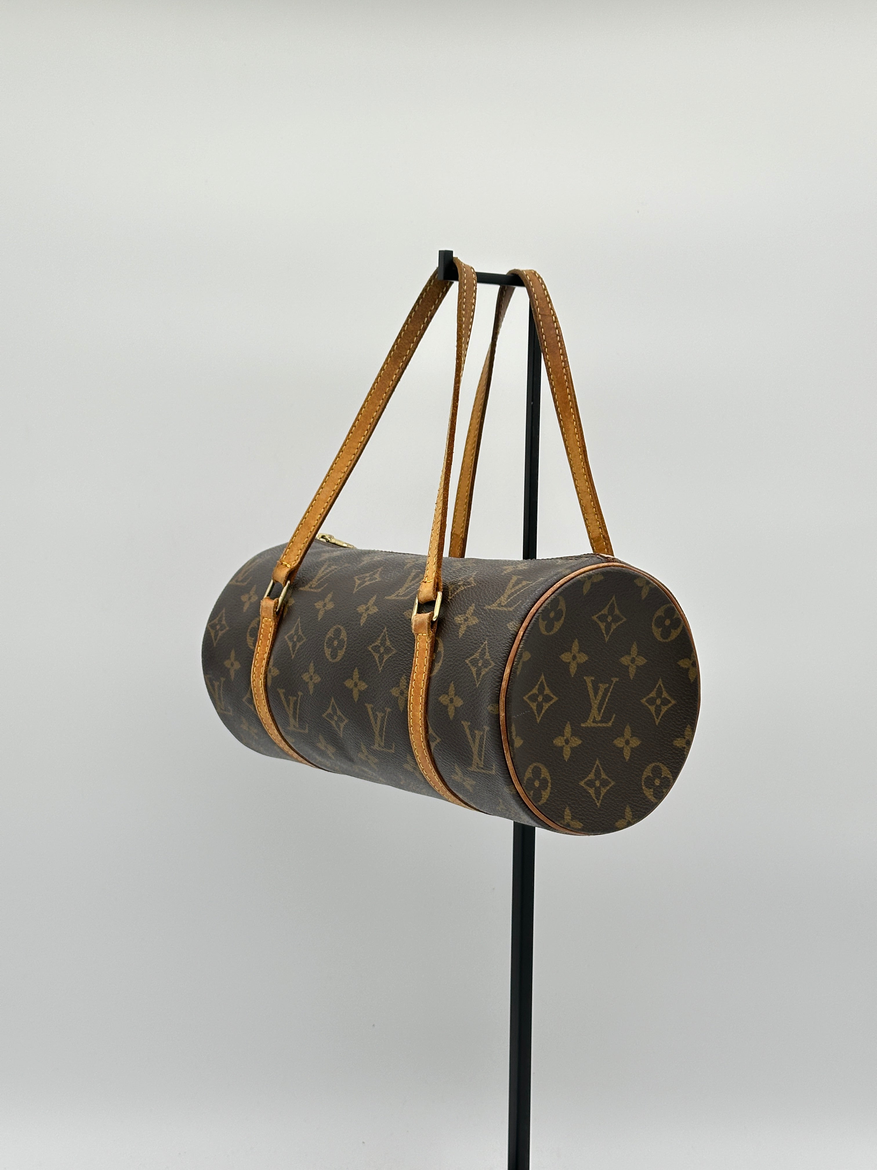 Louis Vuitton Papillon 26