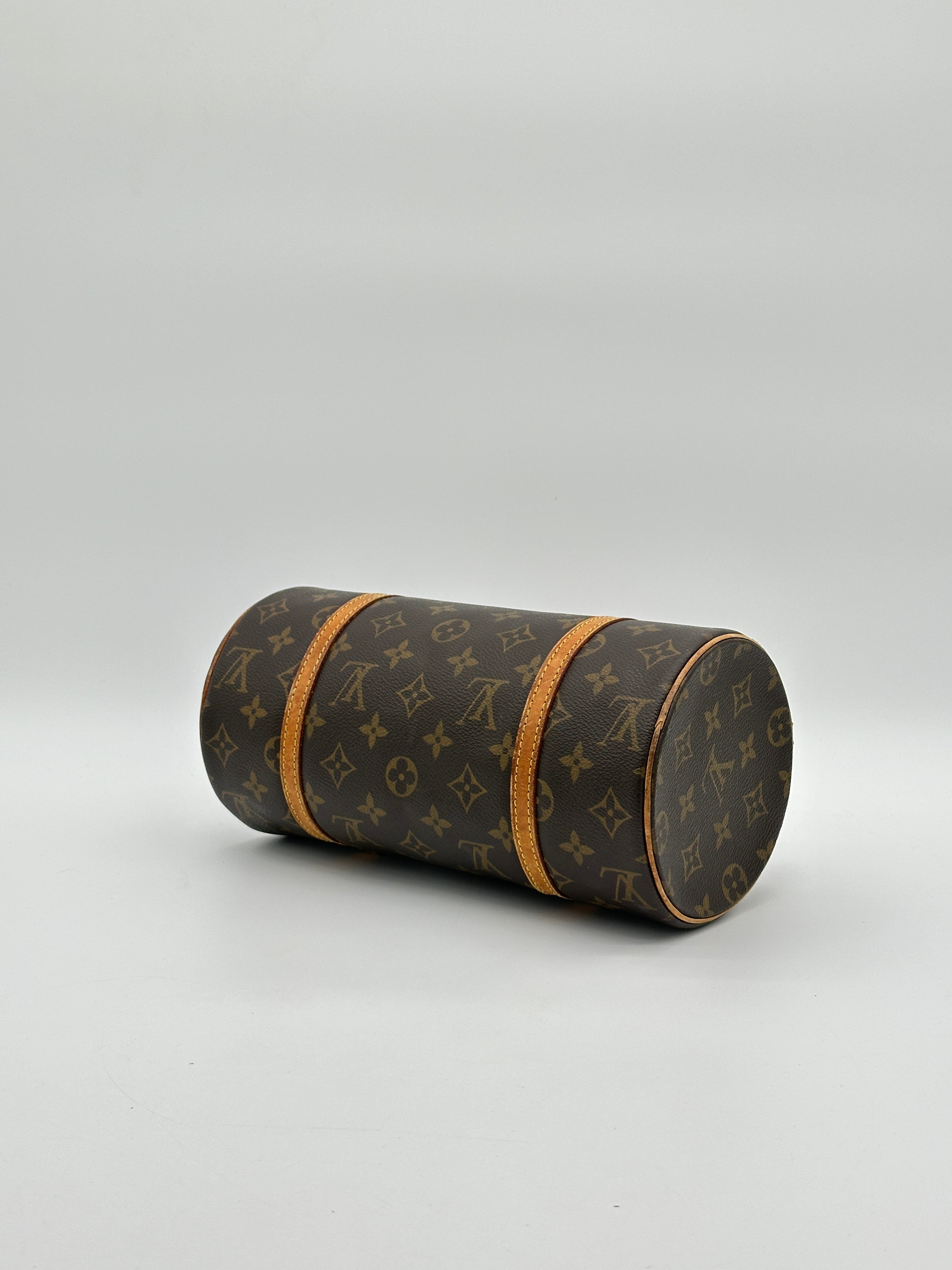 Louis Vuitton Papillon 26