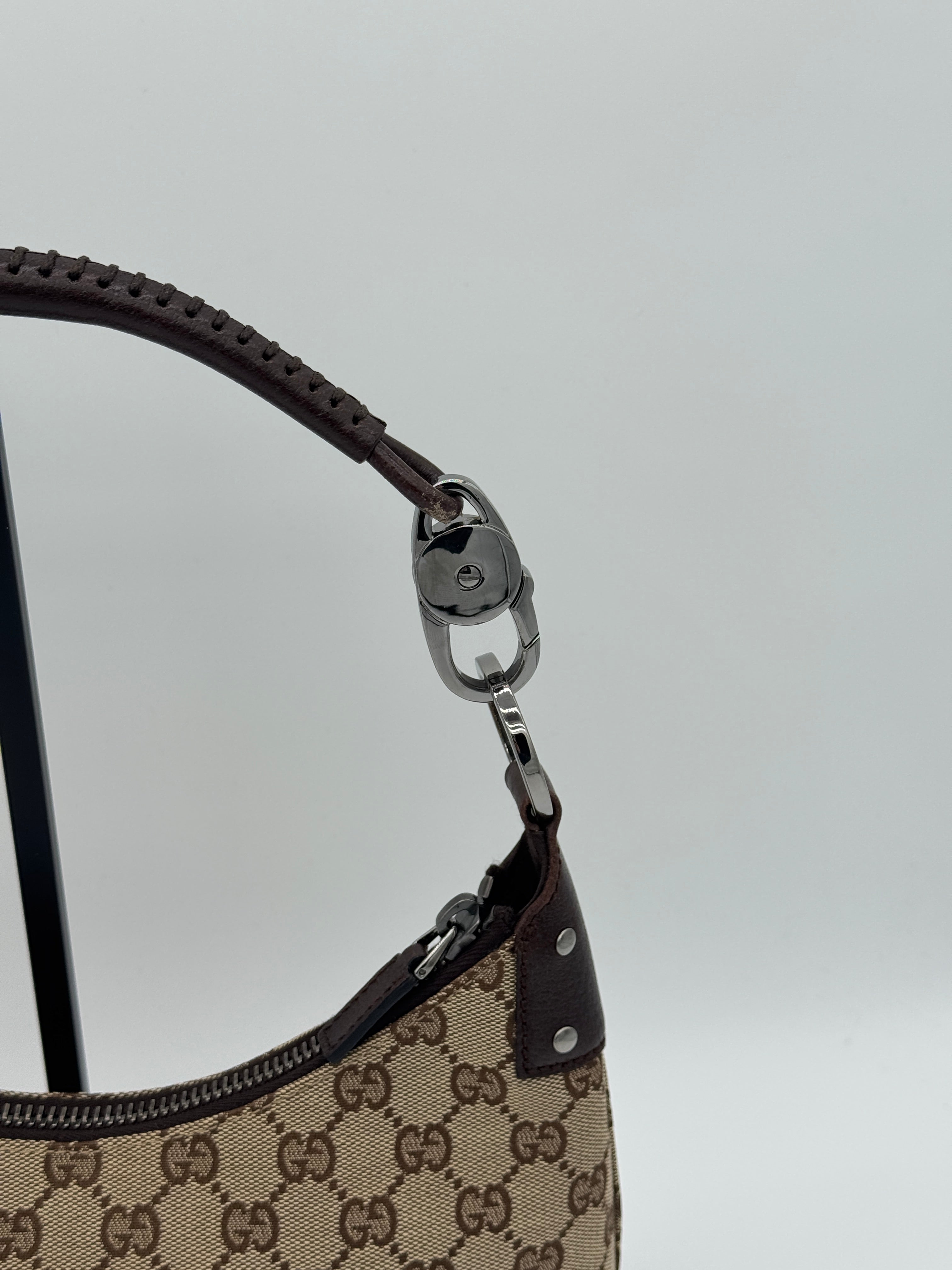 Gucci Lock Canvas