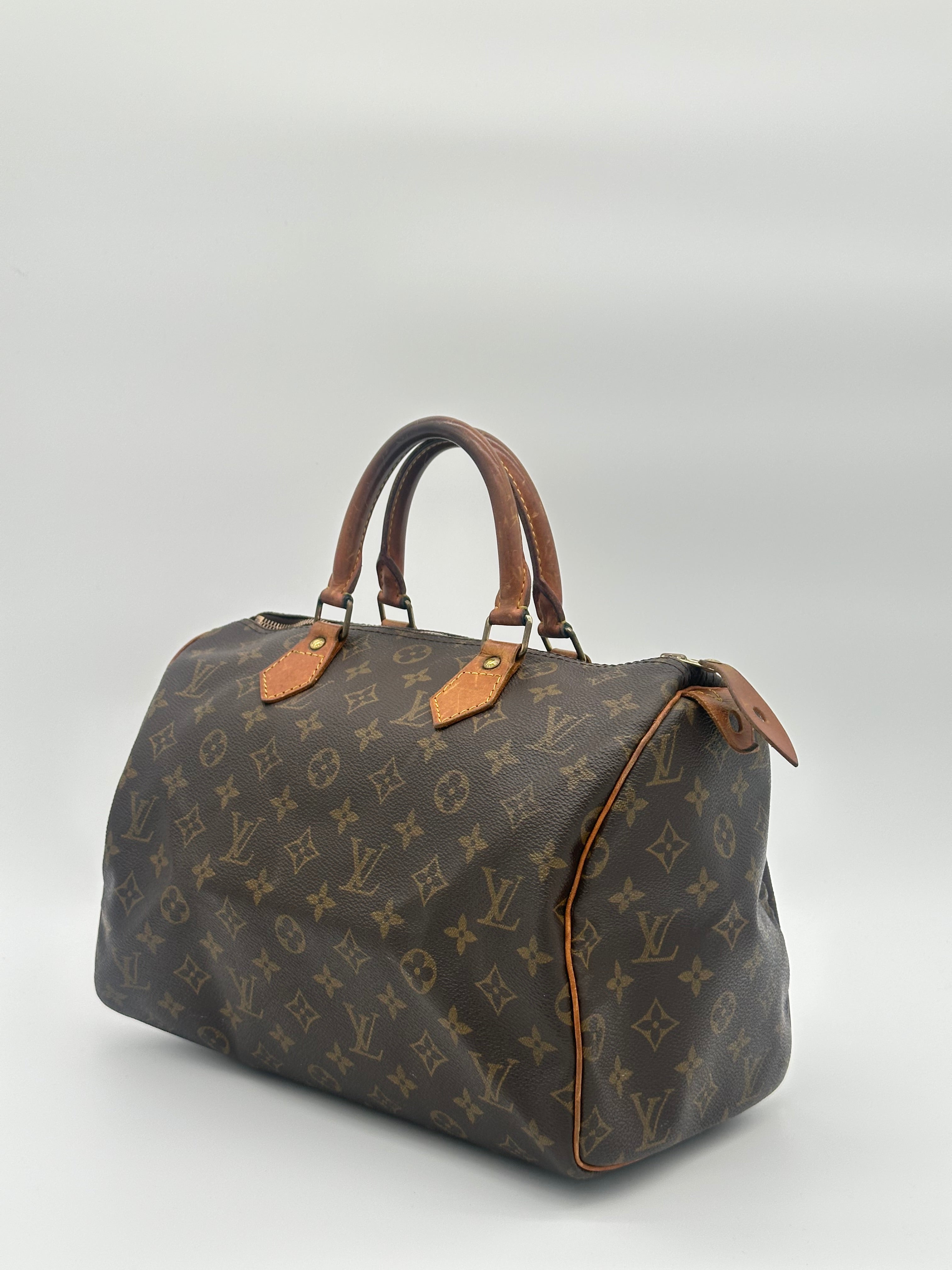 Louis Vuitton Speedy 30