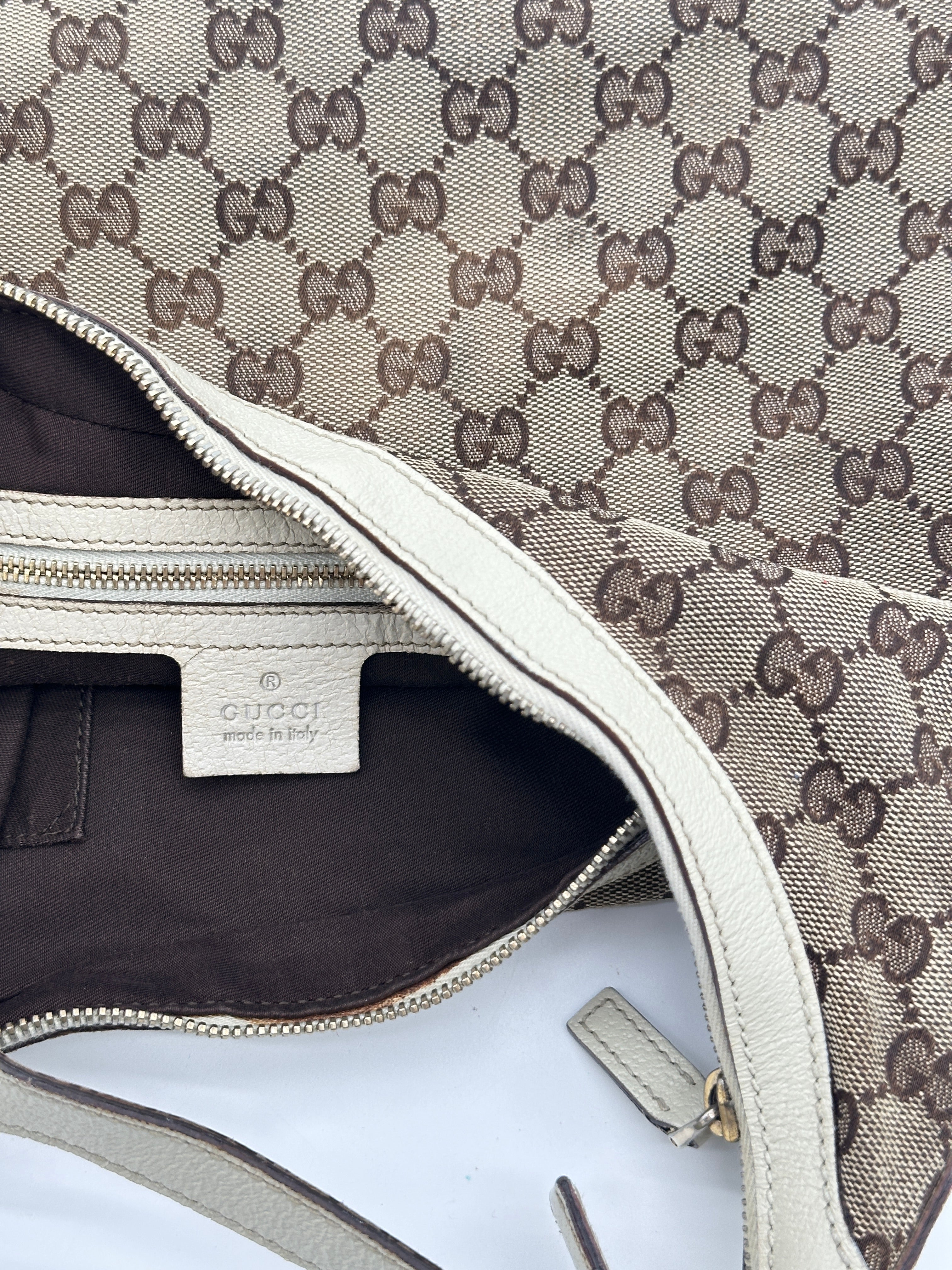 Gucci Charmy Hobo