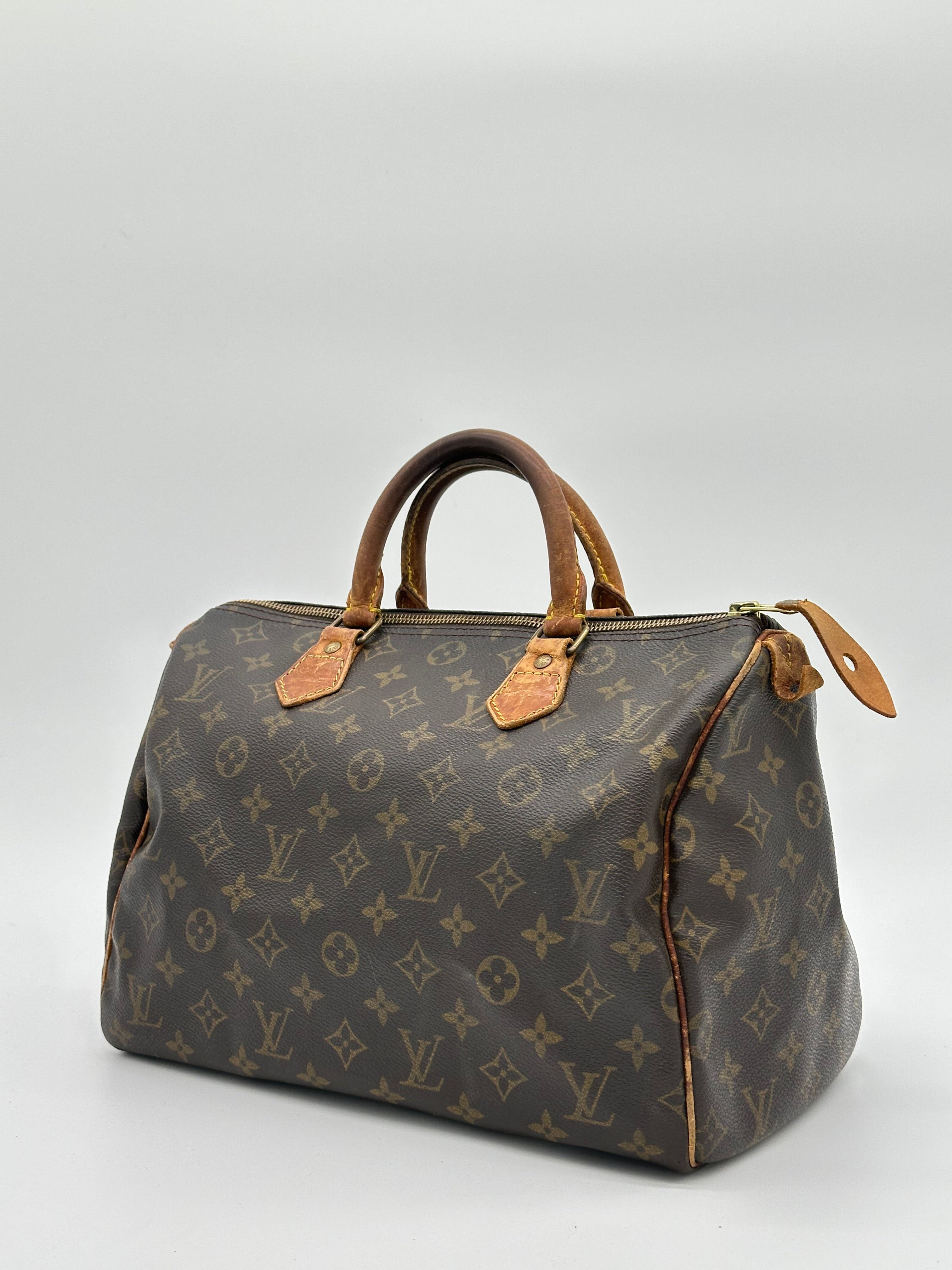 Louis Vuitton Speedy 30