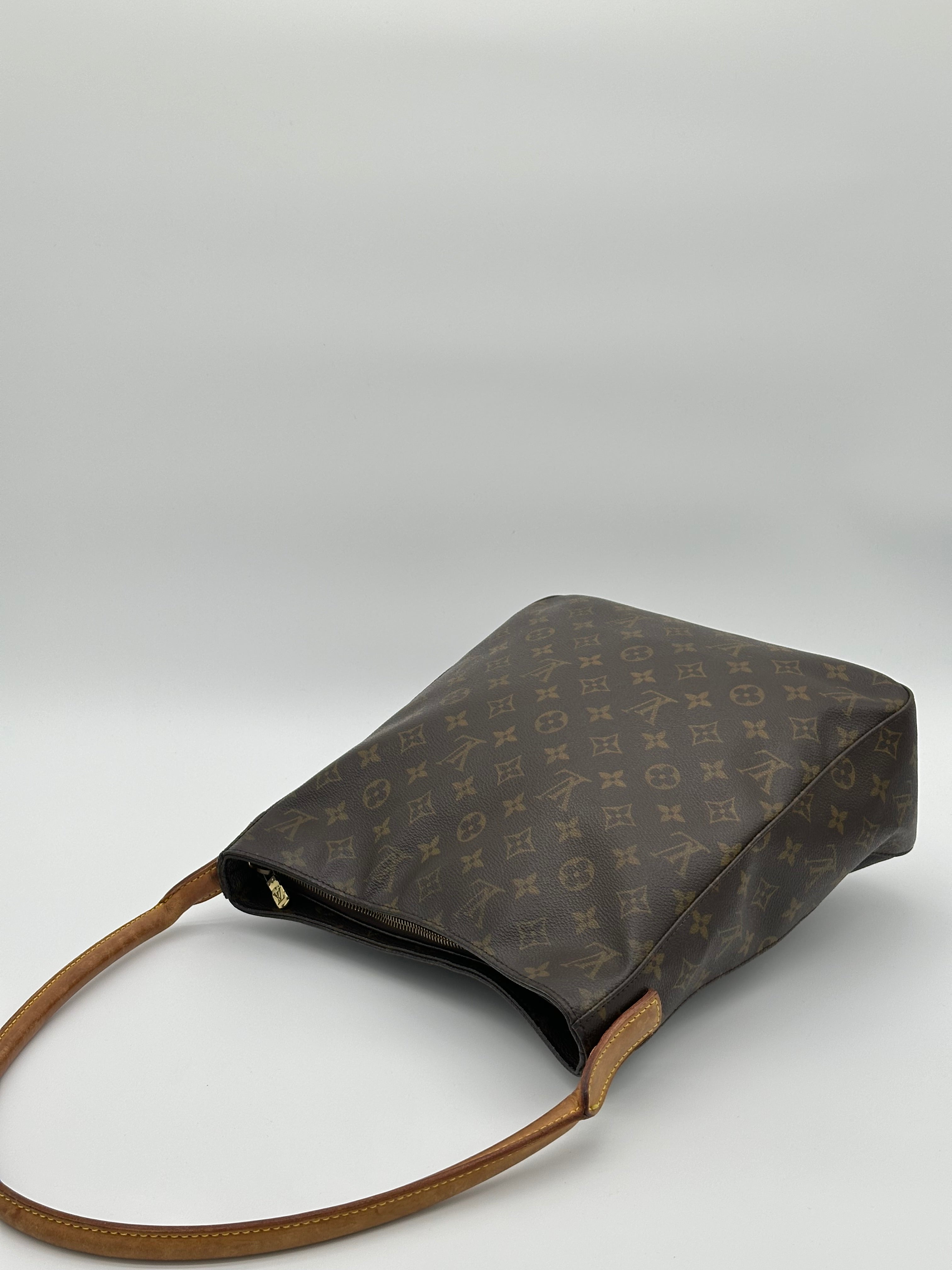 Louis Vuitton Looping GM