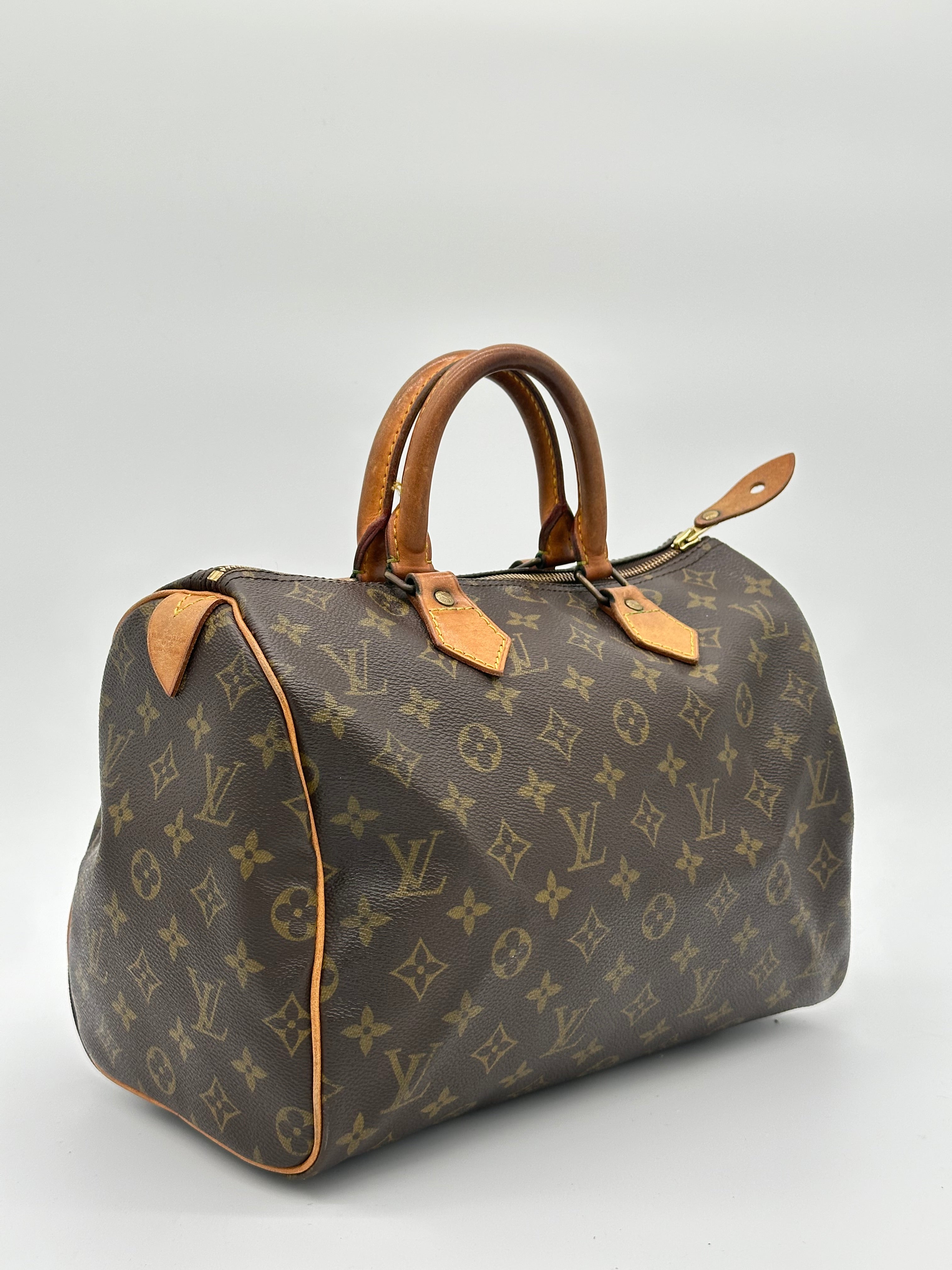 Louis Vuitton Speedy 30