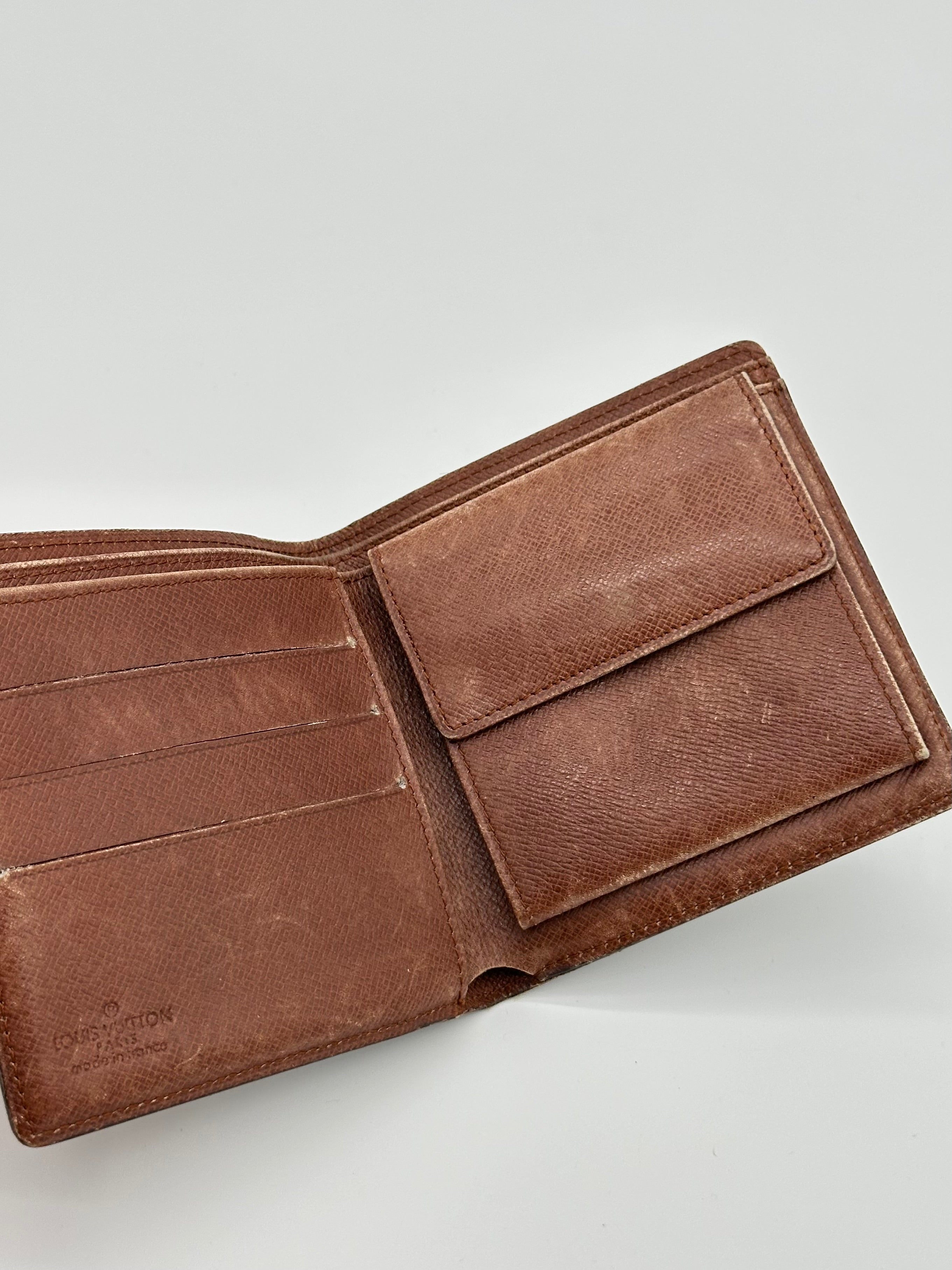 Louis Vuitton Marco Wallet