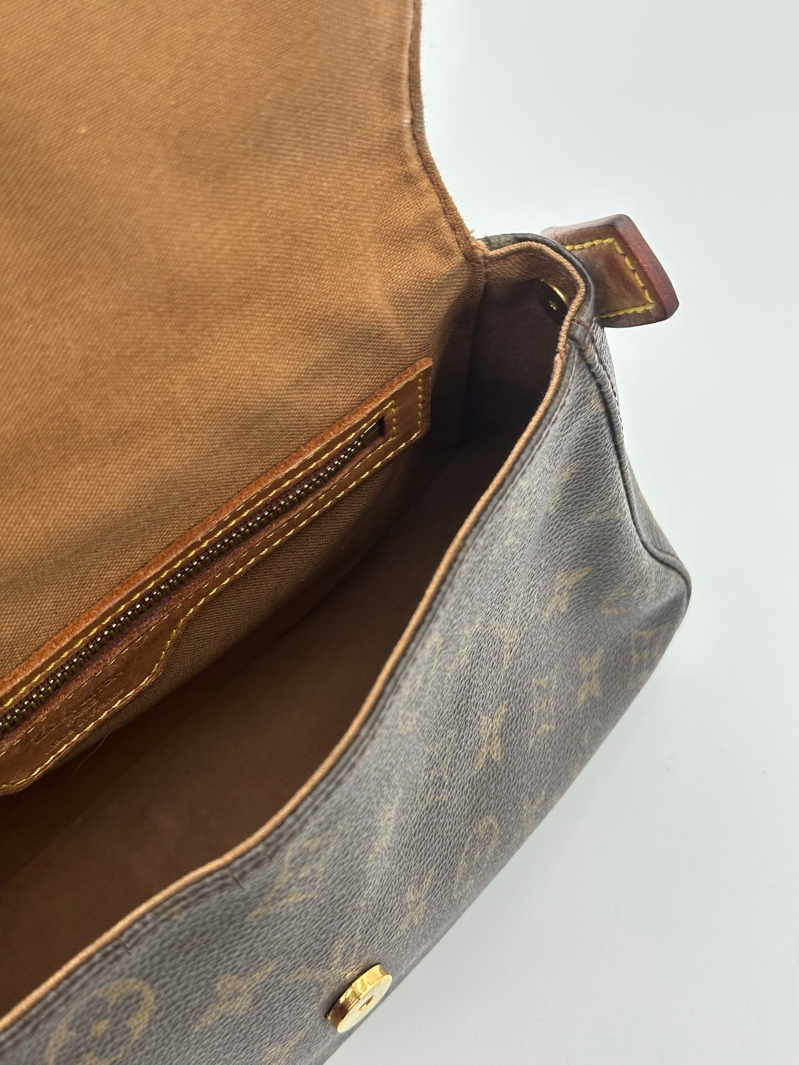 Louis Vuitton Mini Looping