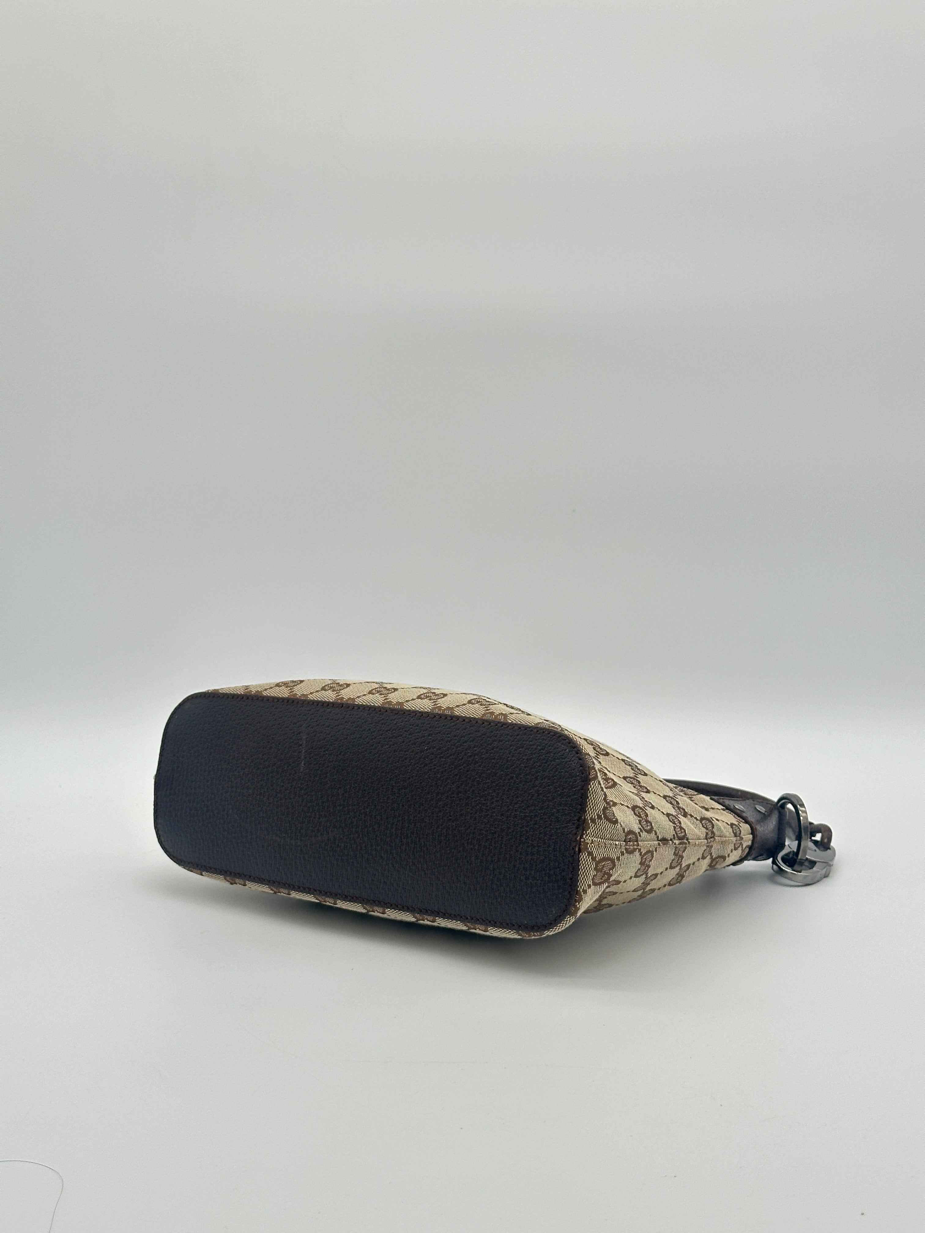 Gucci Lock Canvas