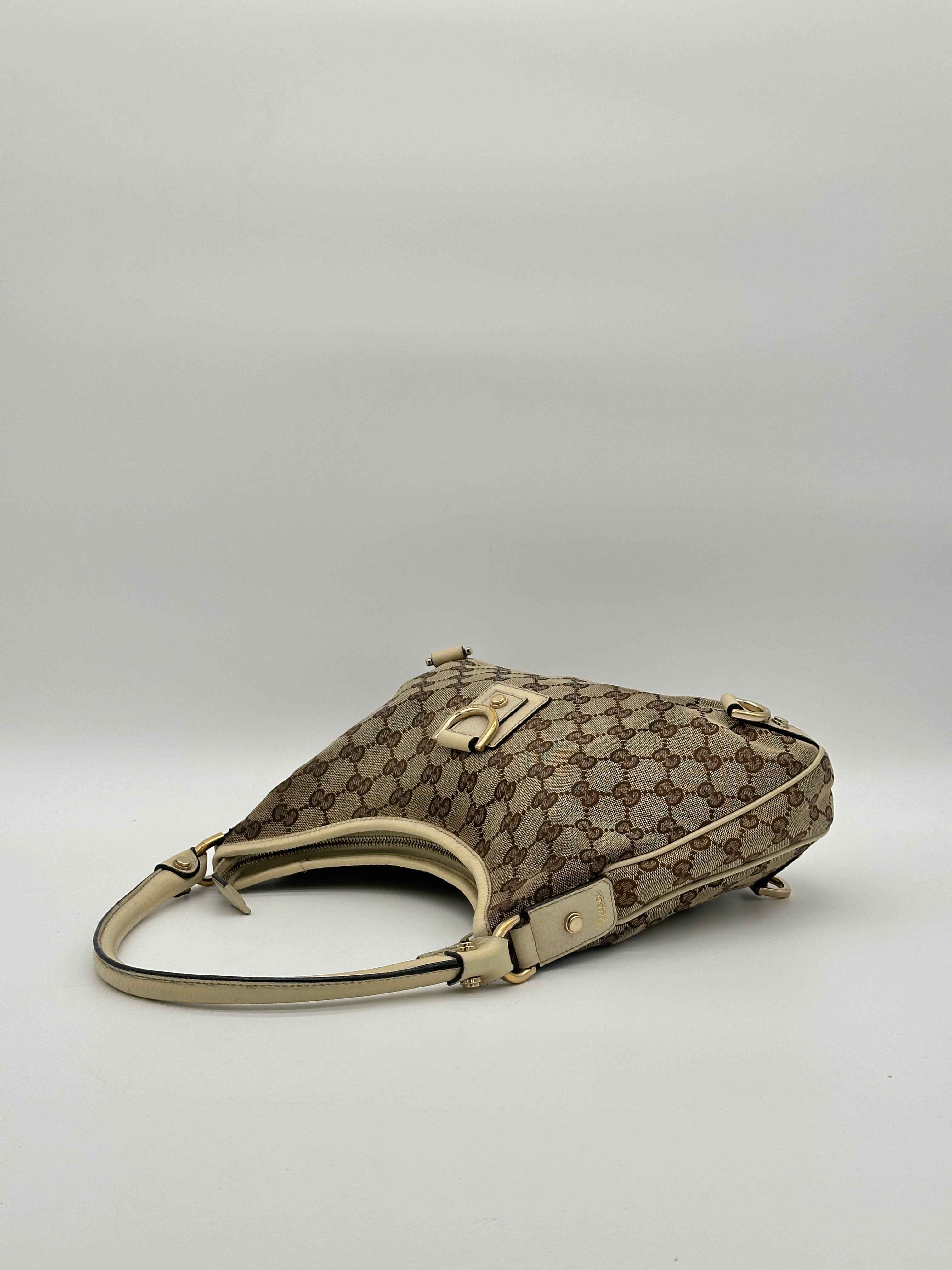 Gucci Abbey D-Ring Medium
