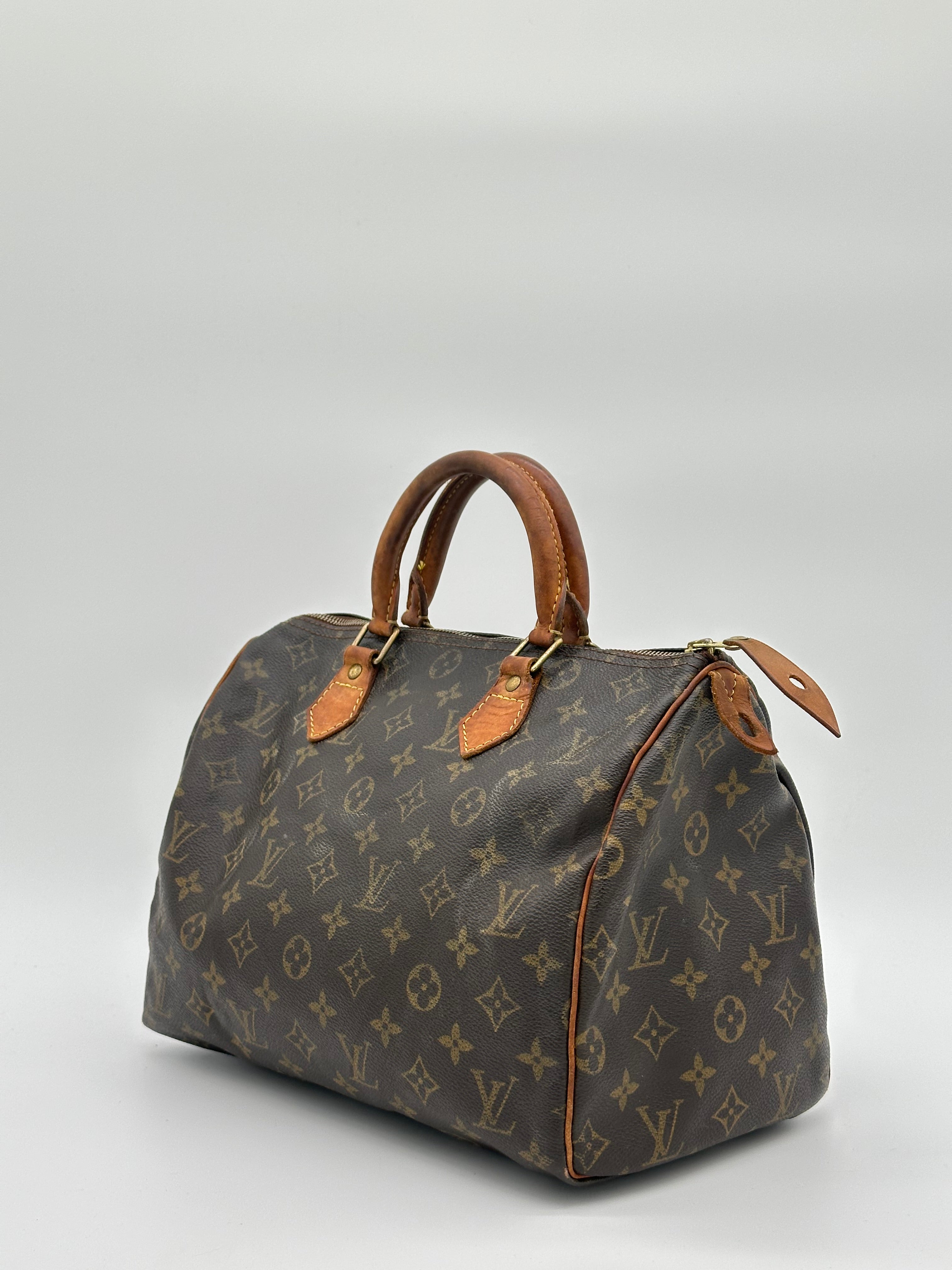 Louis Vuitton Speedy 30