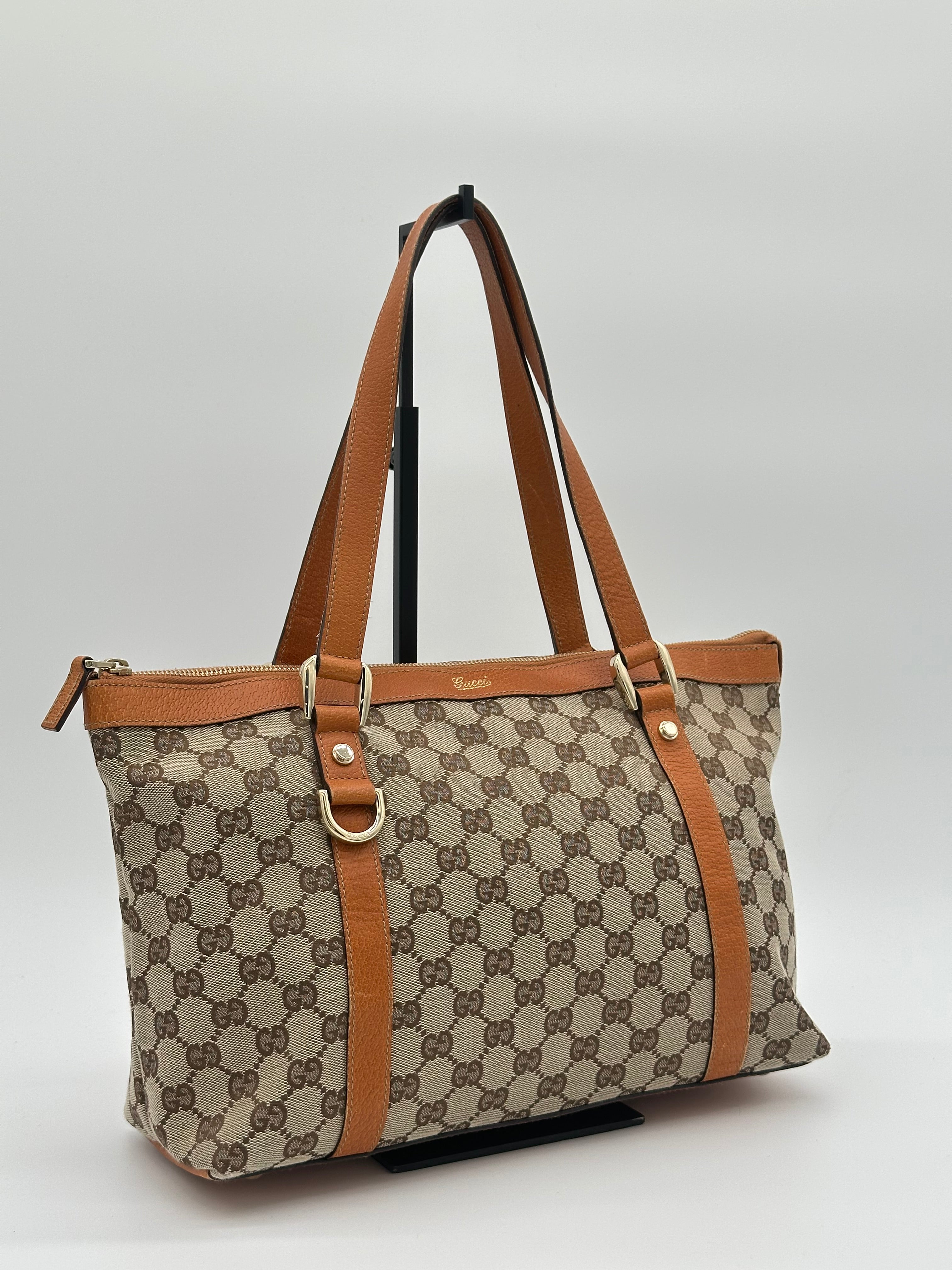 Gucci Small Abbey D-Ring