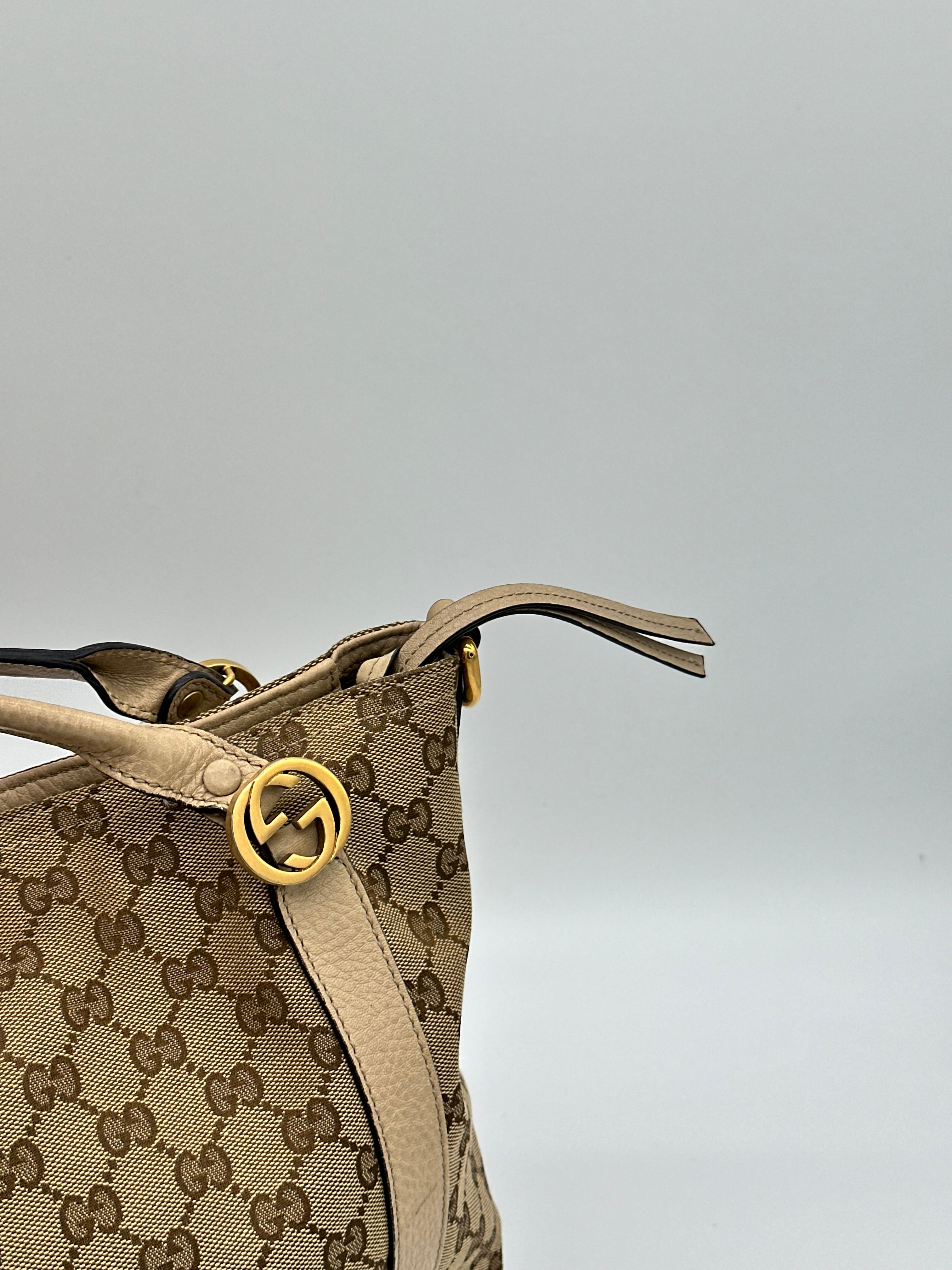 Gucci Boston Bag 30