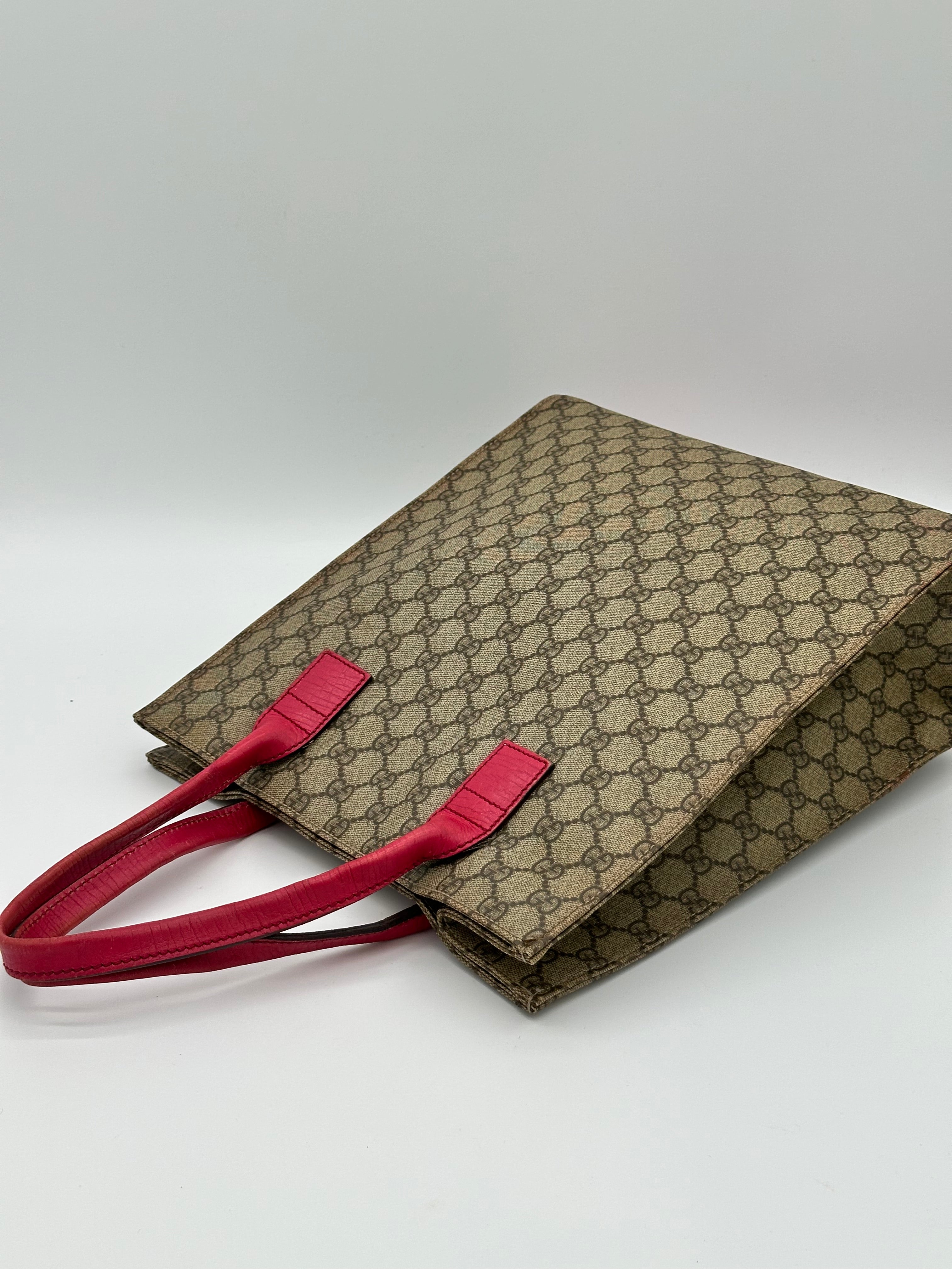 Gucci Supreme Tote Bag
