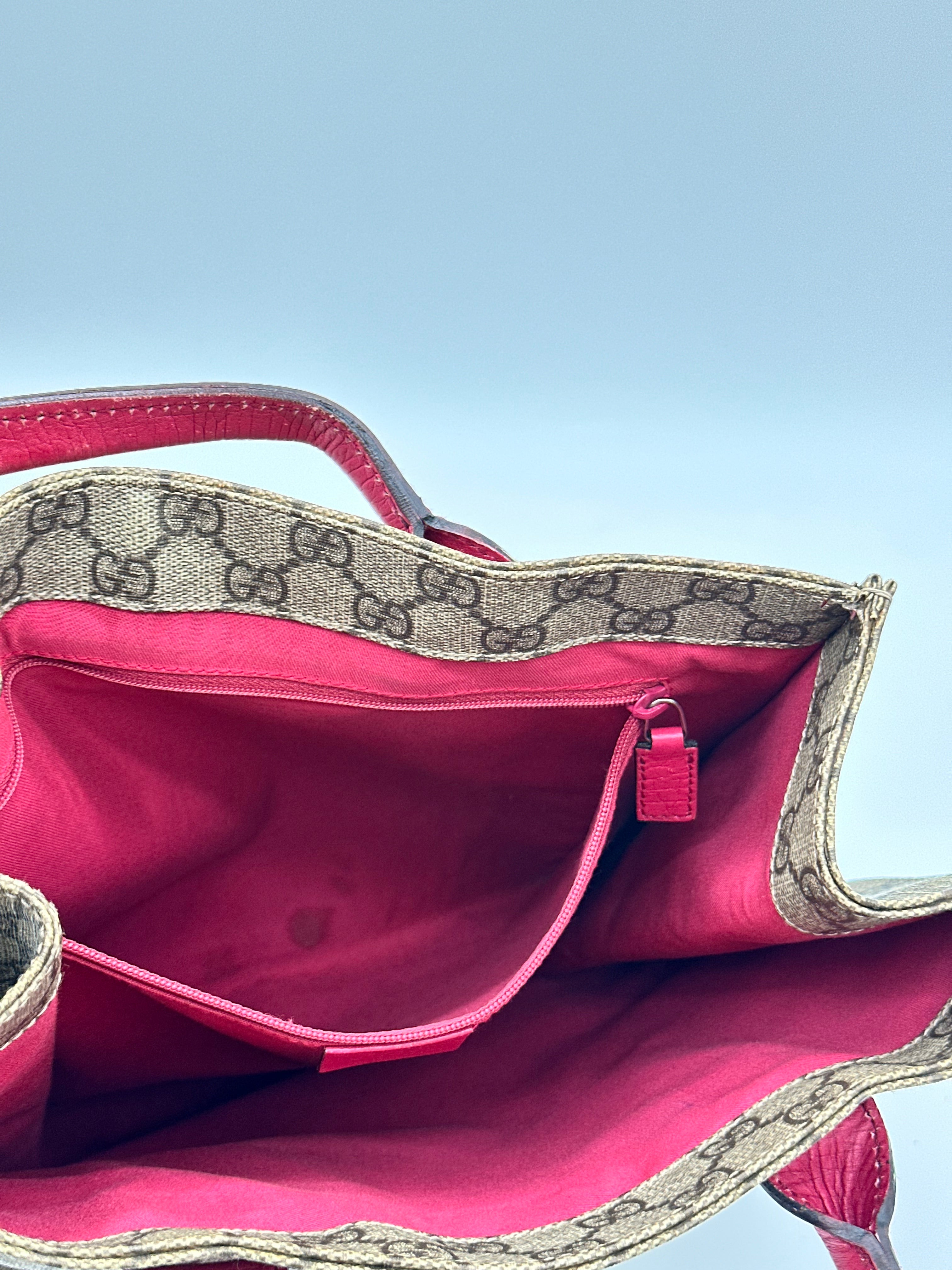 Gucci Supreme Tote Bag