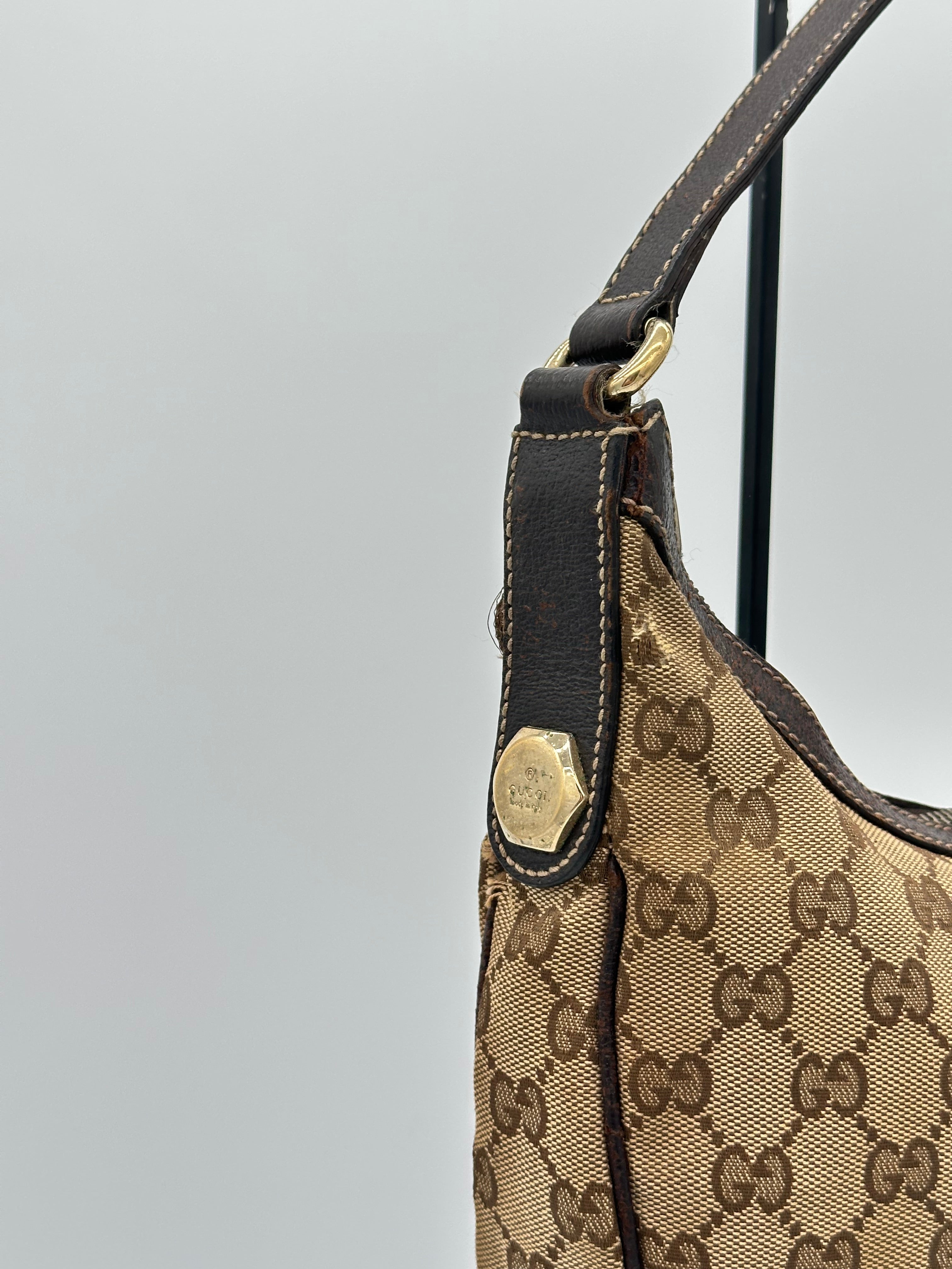 Gucci Small Charmy Hobo