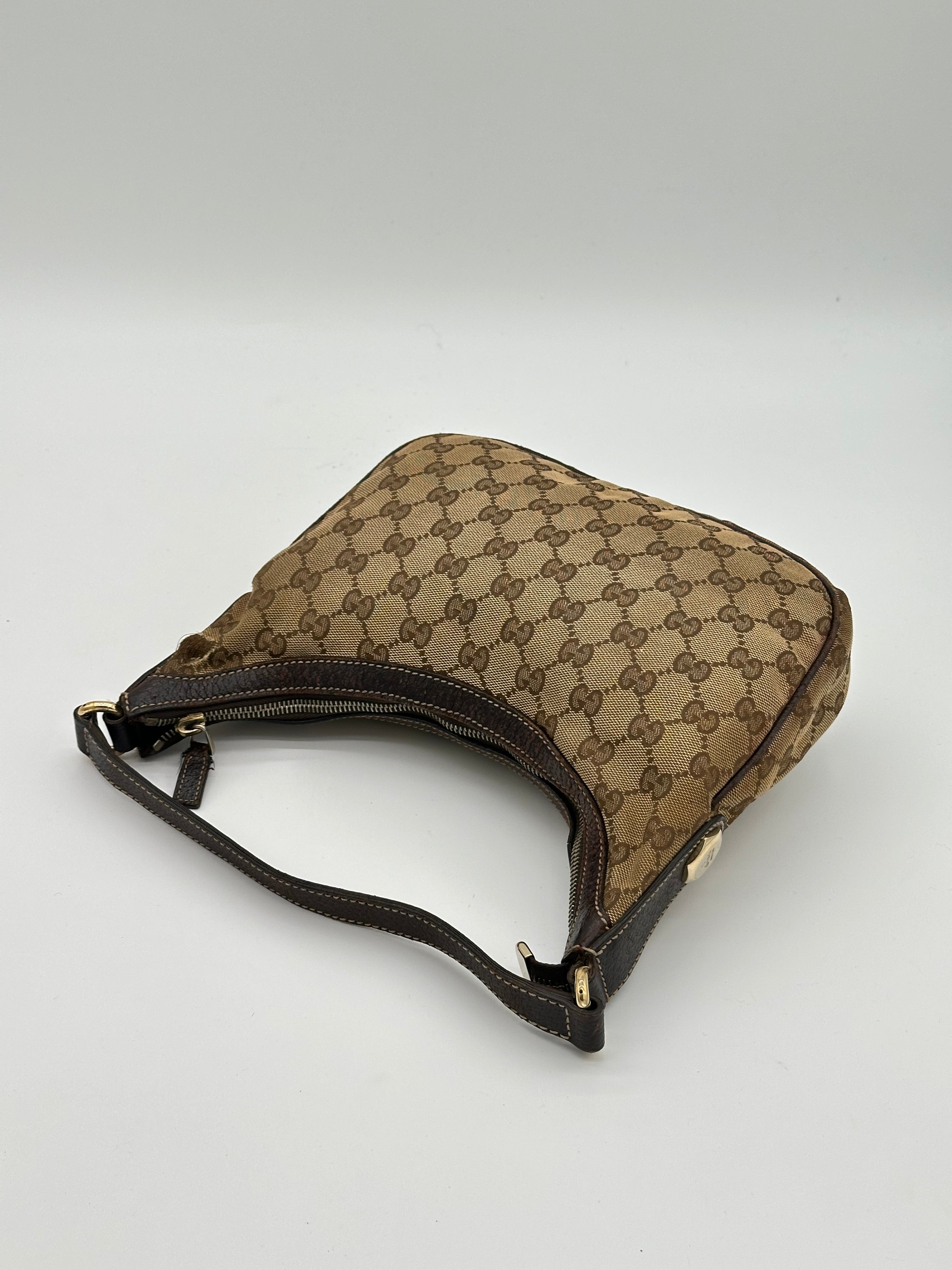 Gucci Small Charmy Hobo
