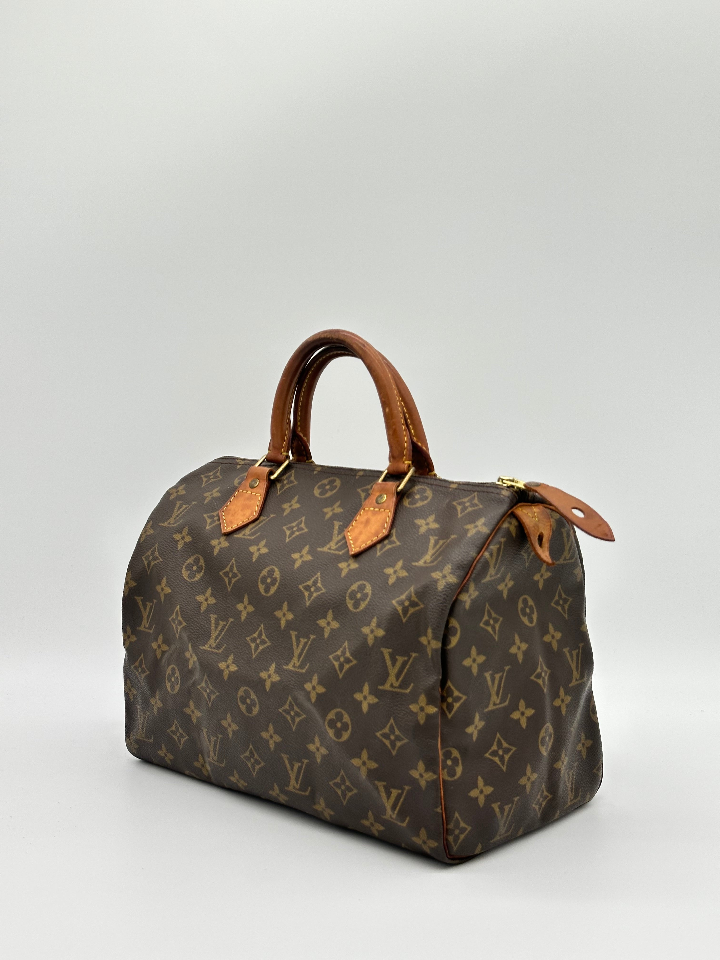 Louis Vuitton Speedy 30