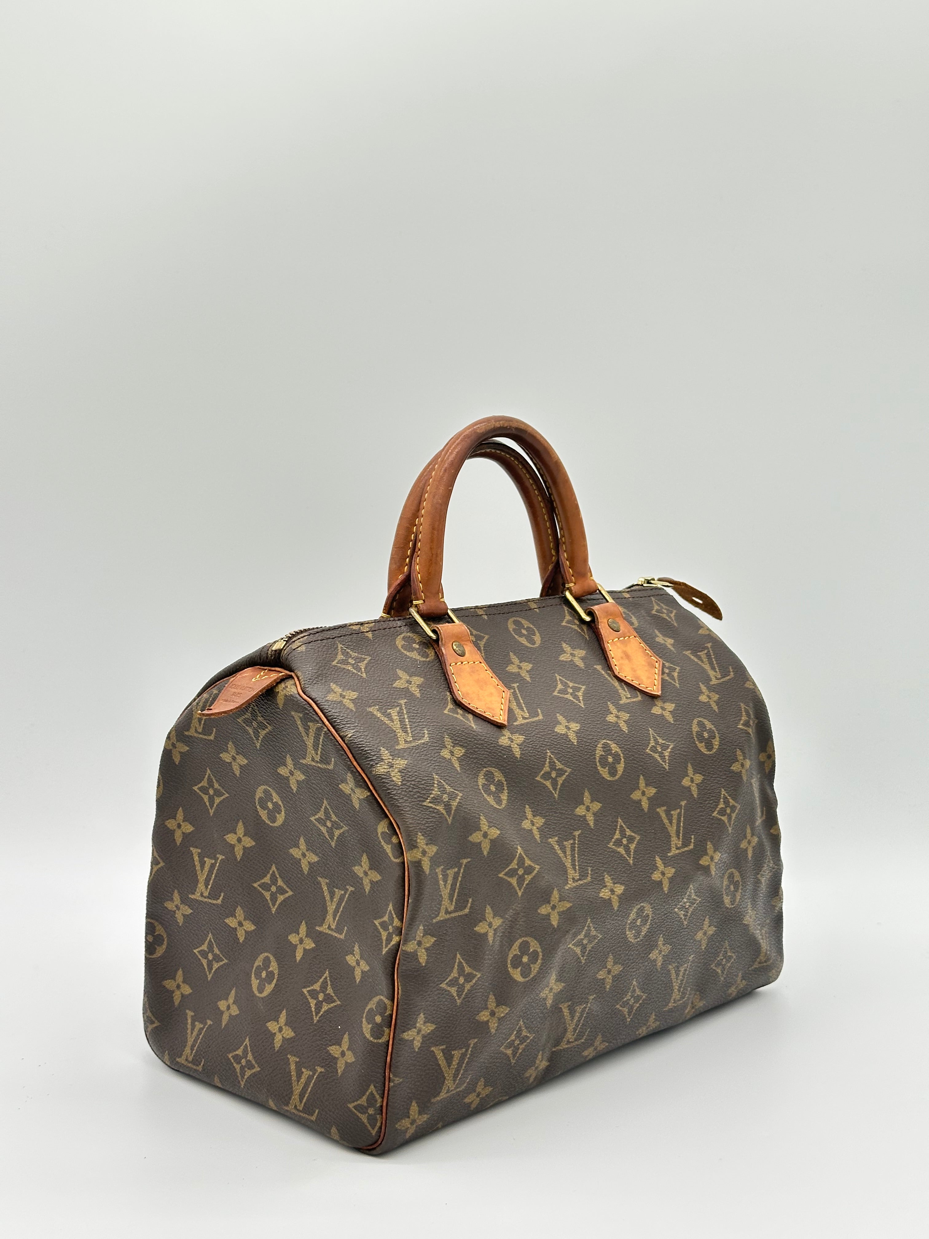 Louis Vuitton Speedy 30