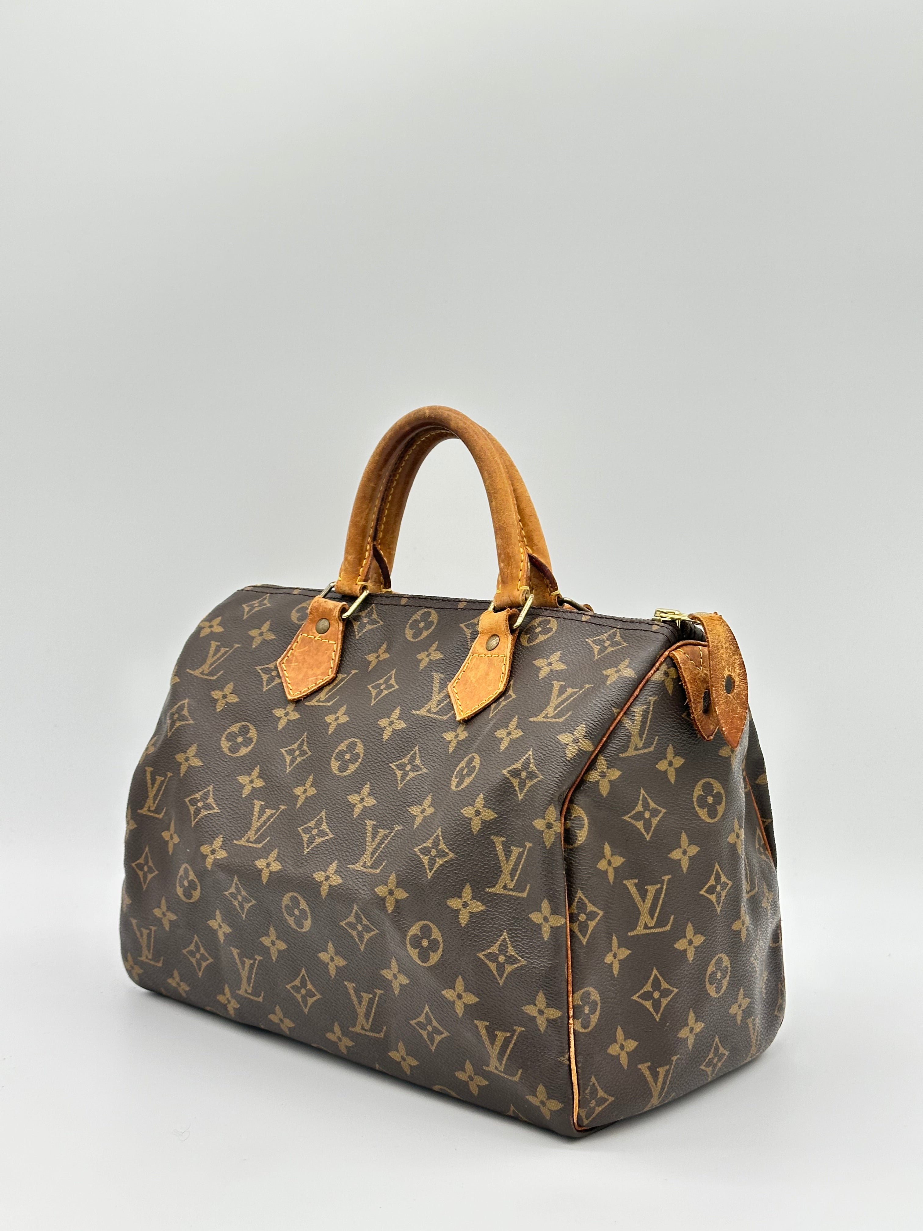 Louis Vuitton Speedy 30