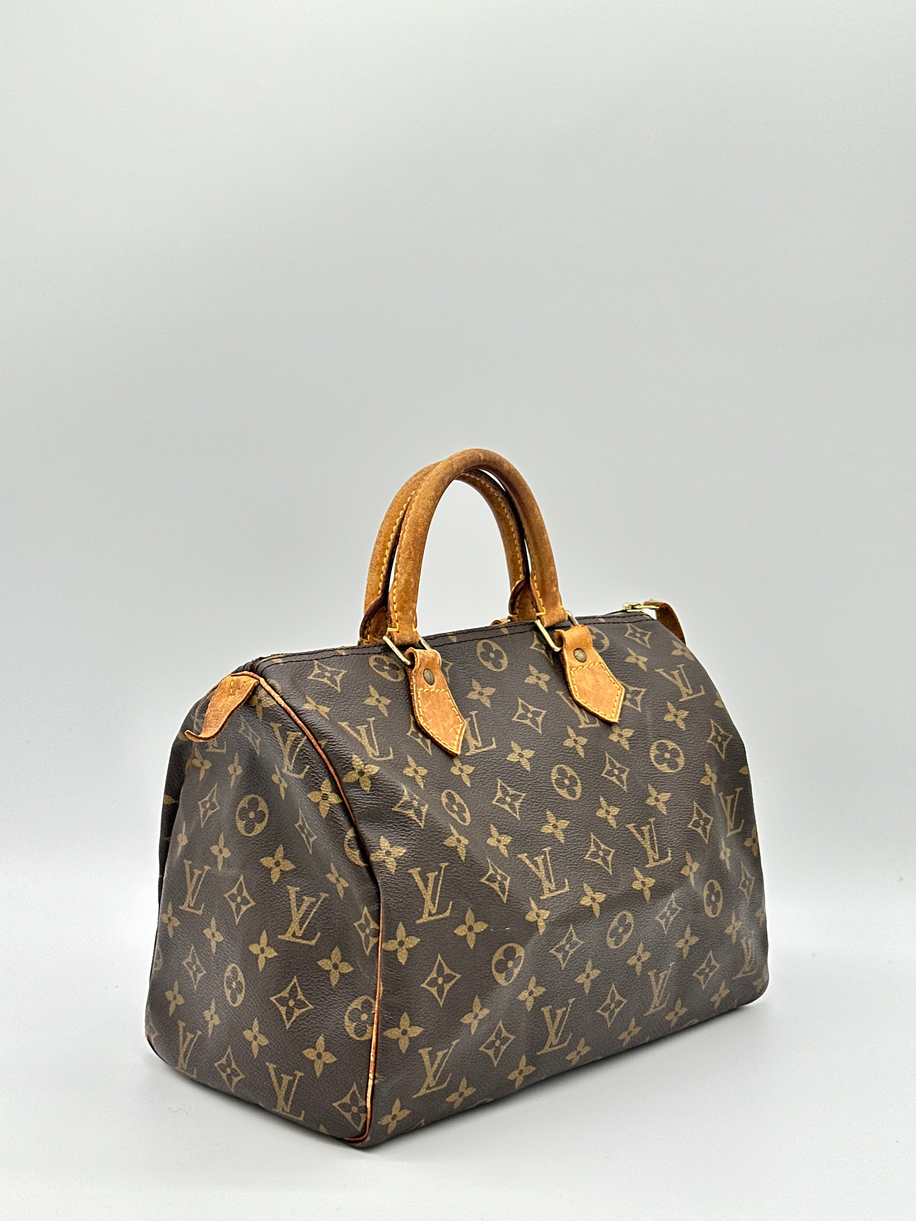 Louis Vuitton Speedy 30