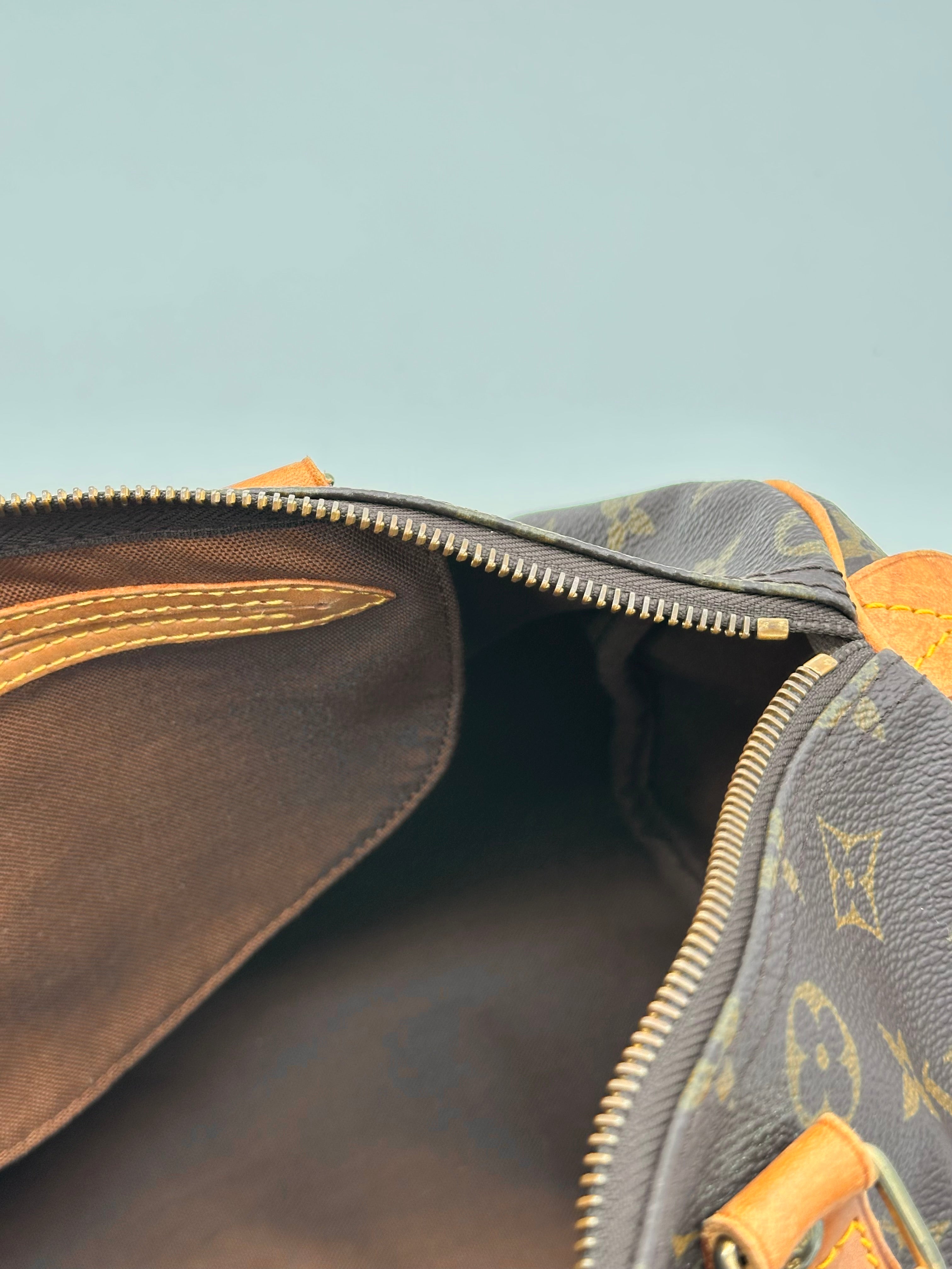 Louis Vuitton Speedy 30