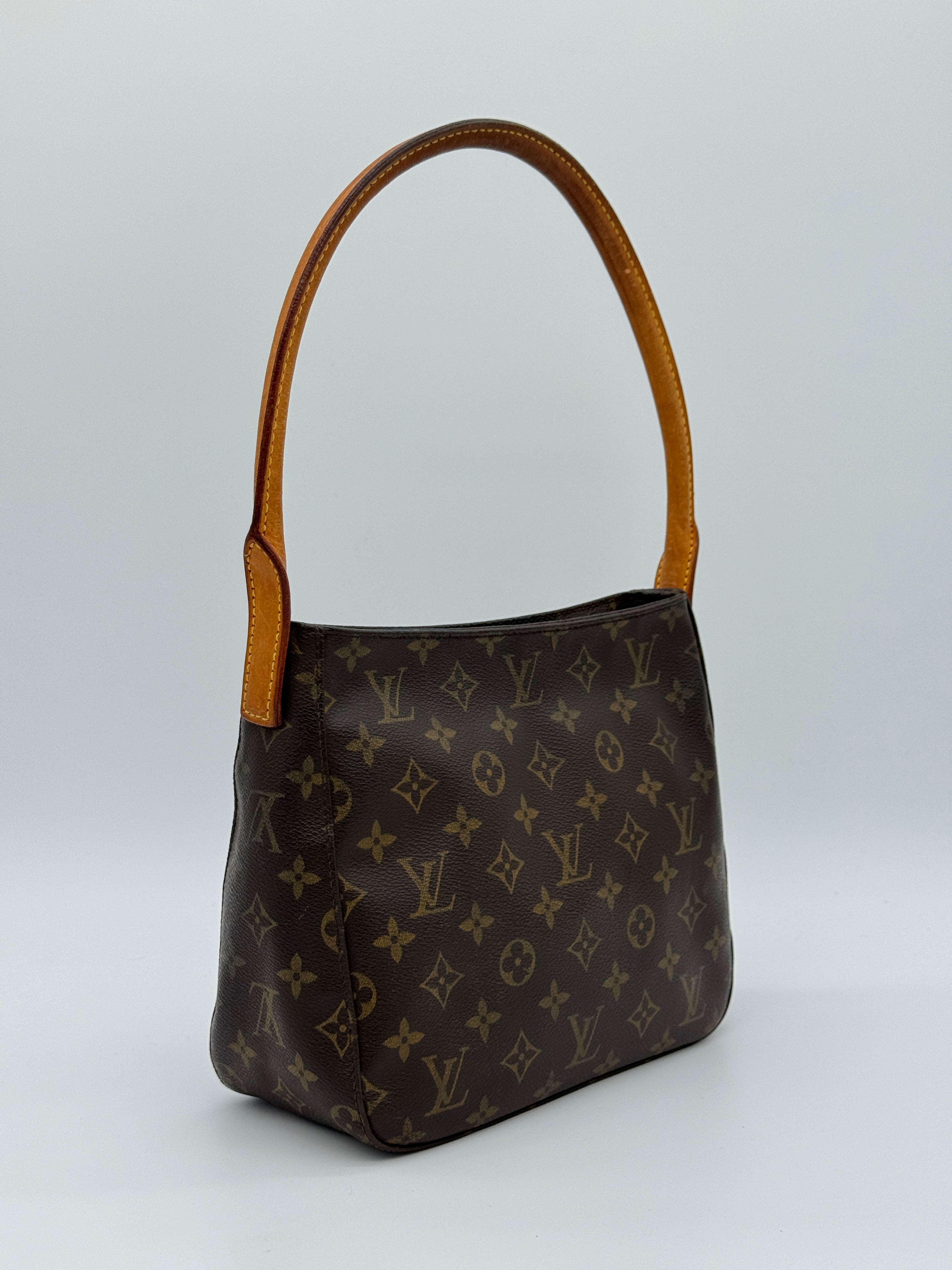 Louis Vuitton Looping MM