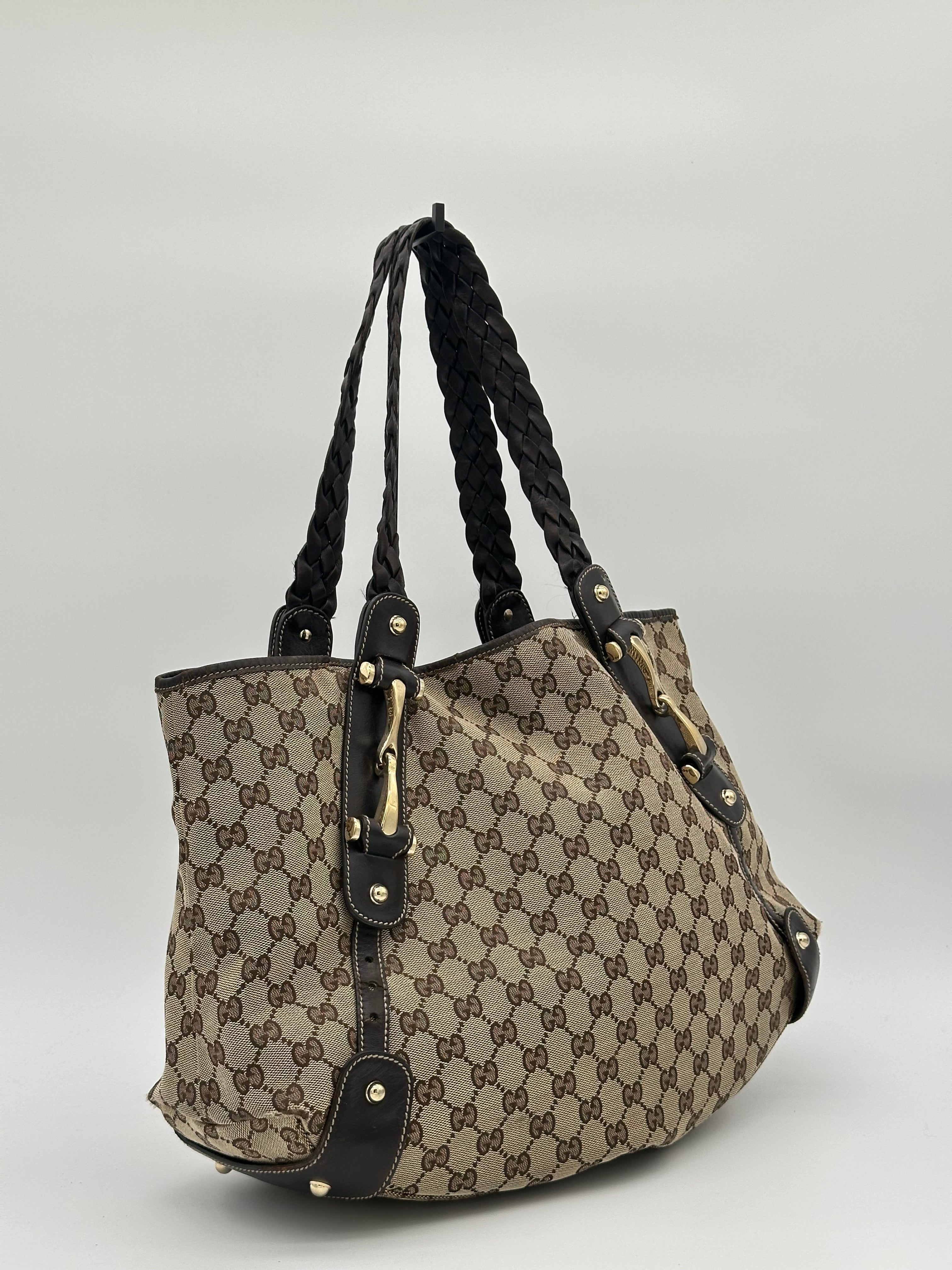 Gucci Pelham Canvas