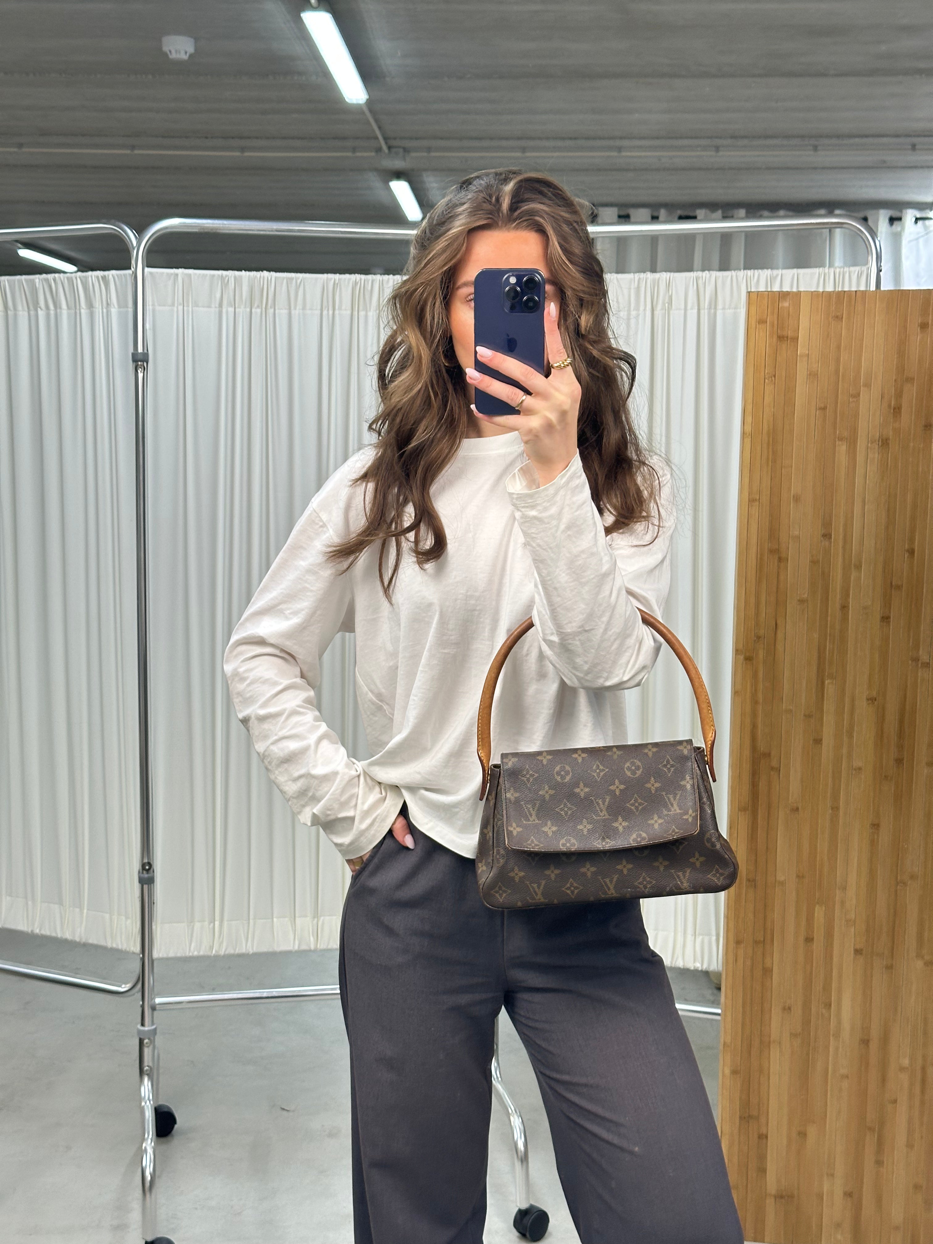 Louis Vuitton Mini Looping