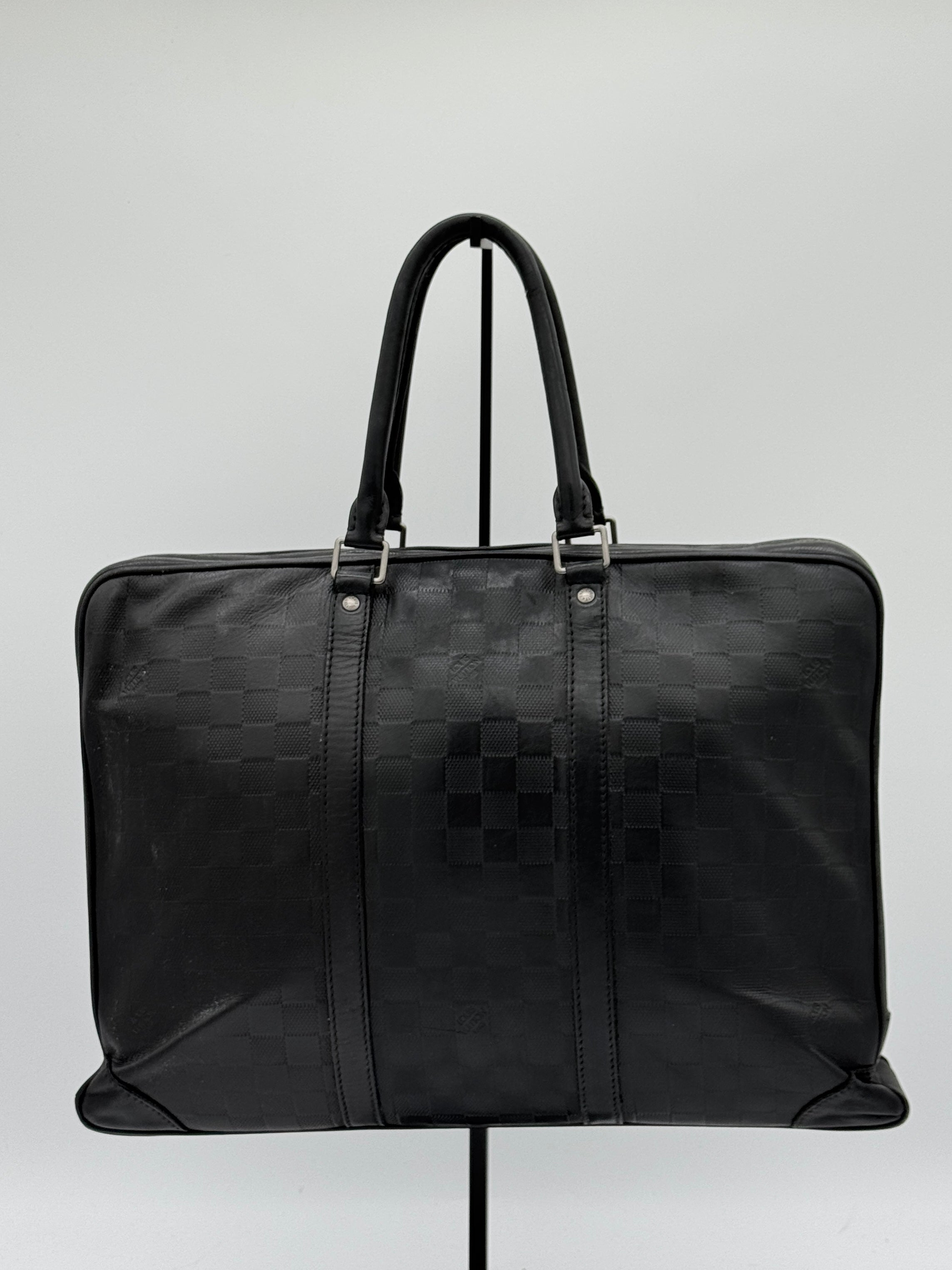 Louis Vuitton Porte Documents