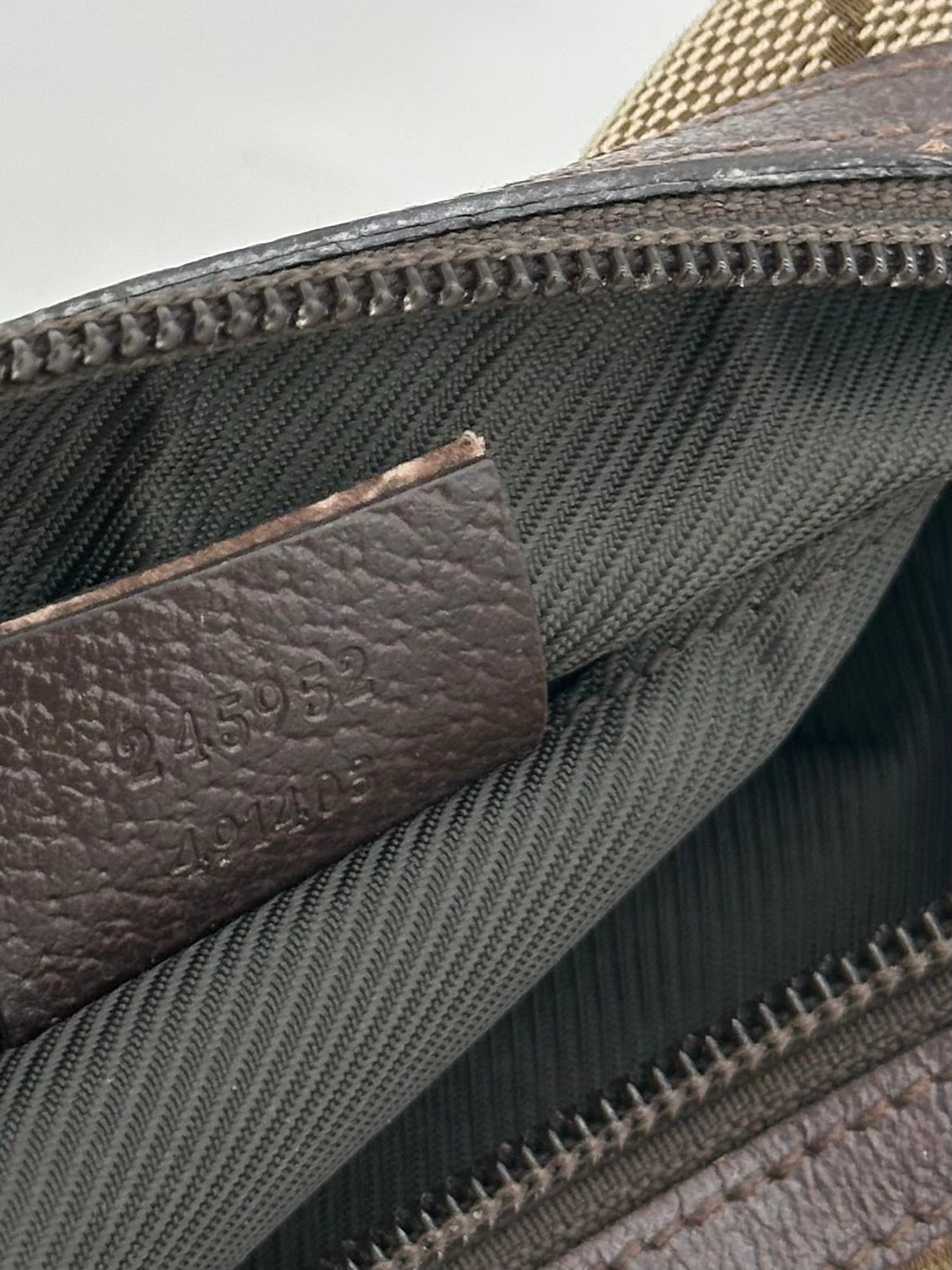 Gucci Cosmetic Pouch