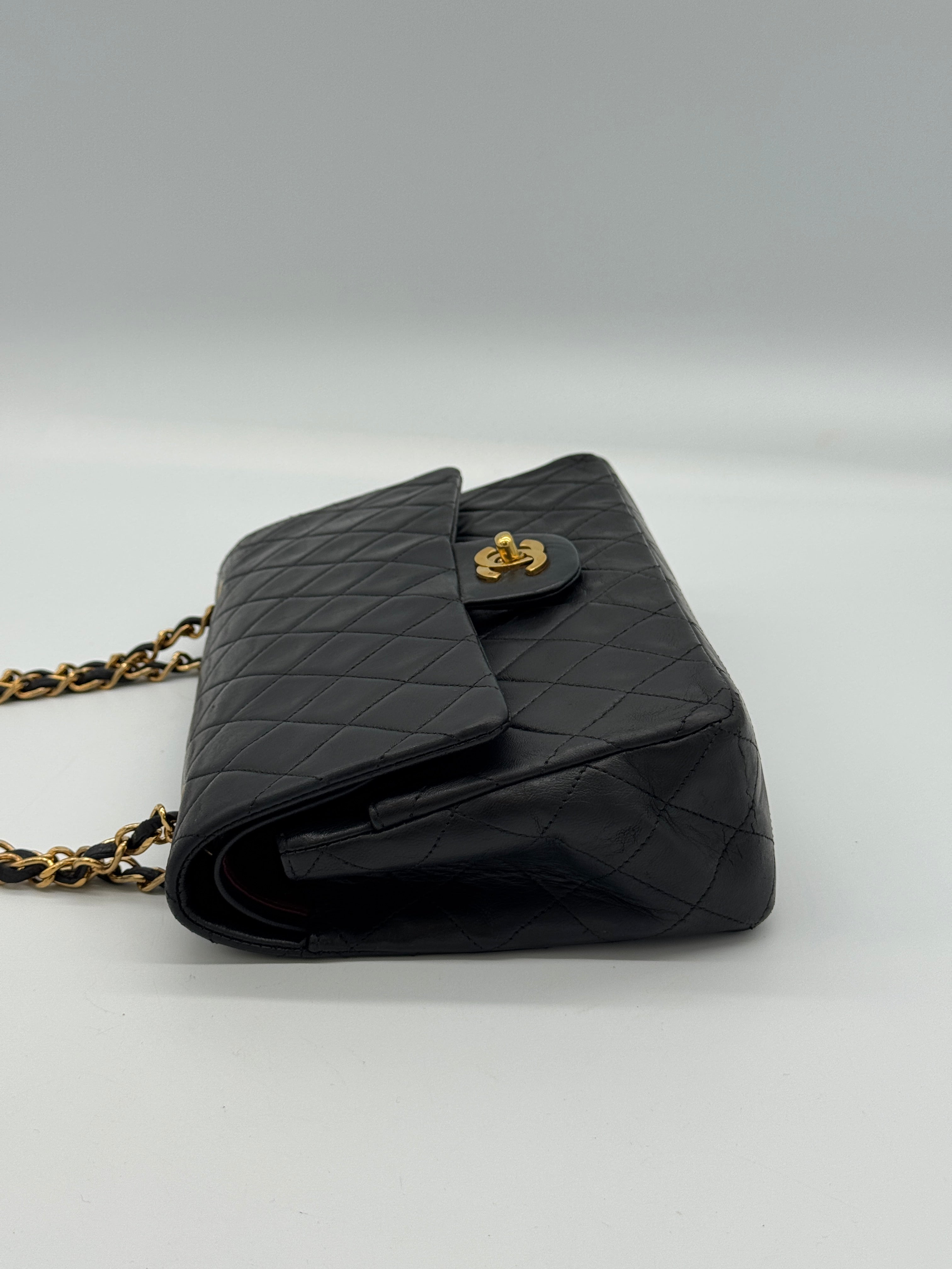 Chanel Classic Medium