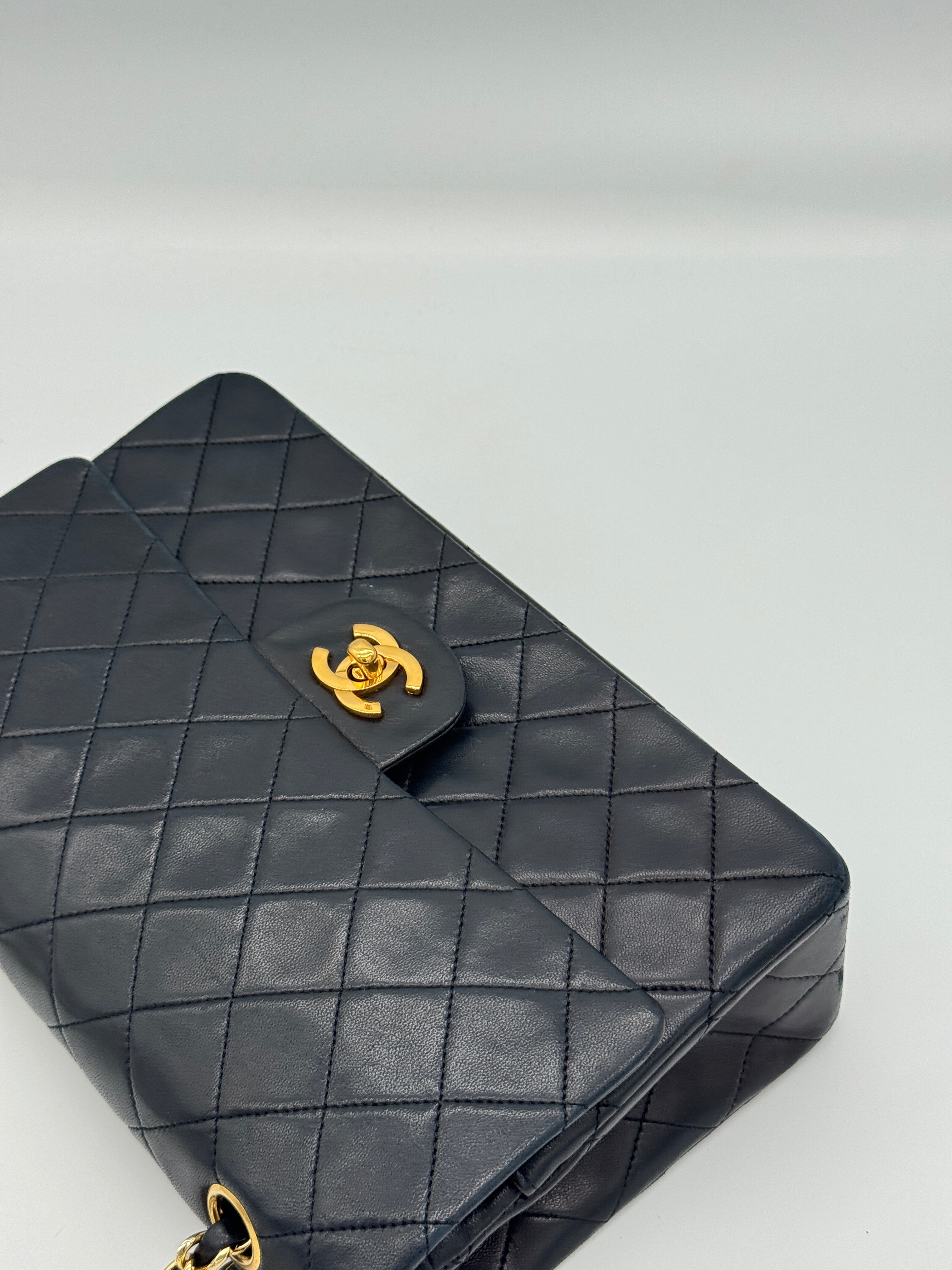 Chanel Classic Medium