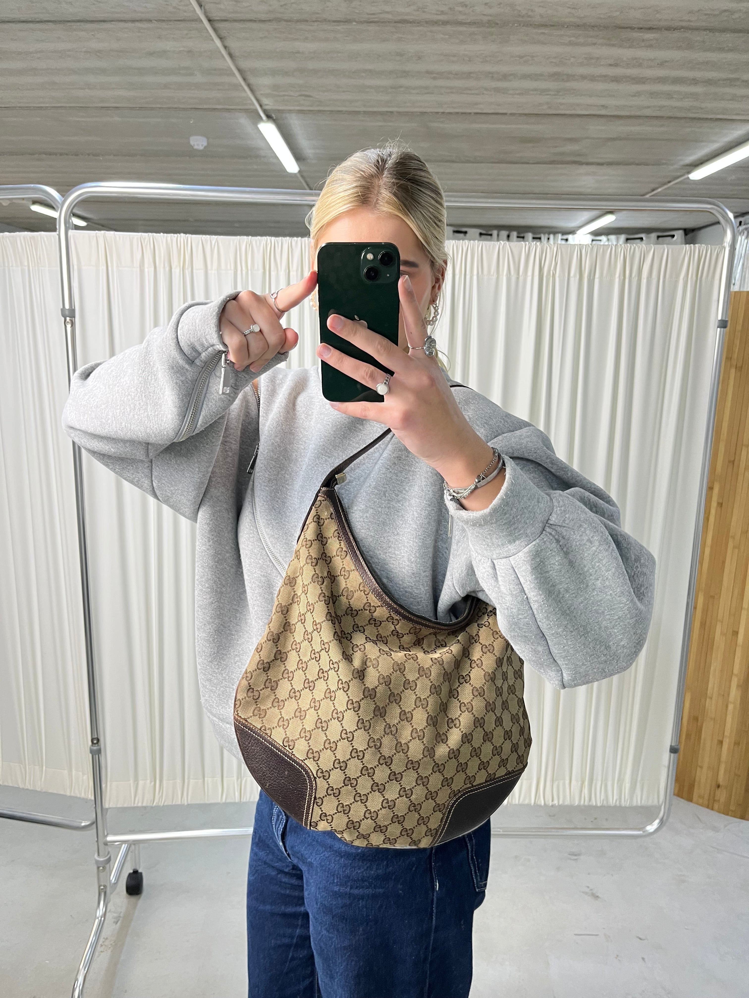 Gucci Sherry Hobo