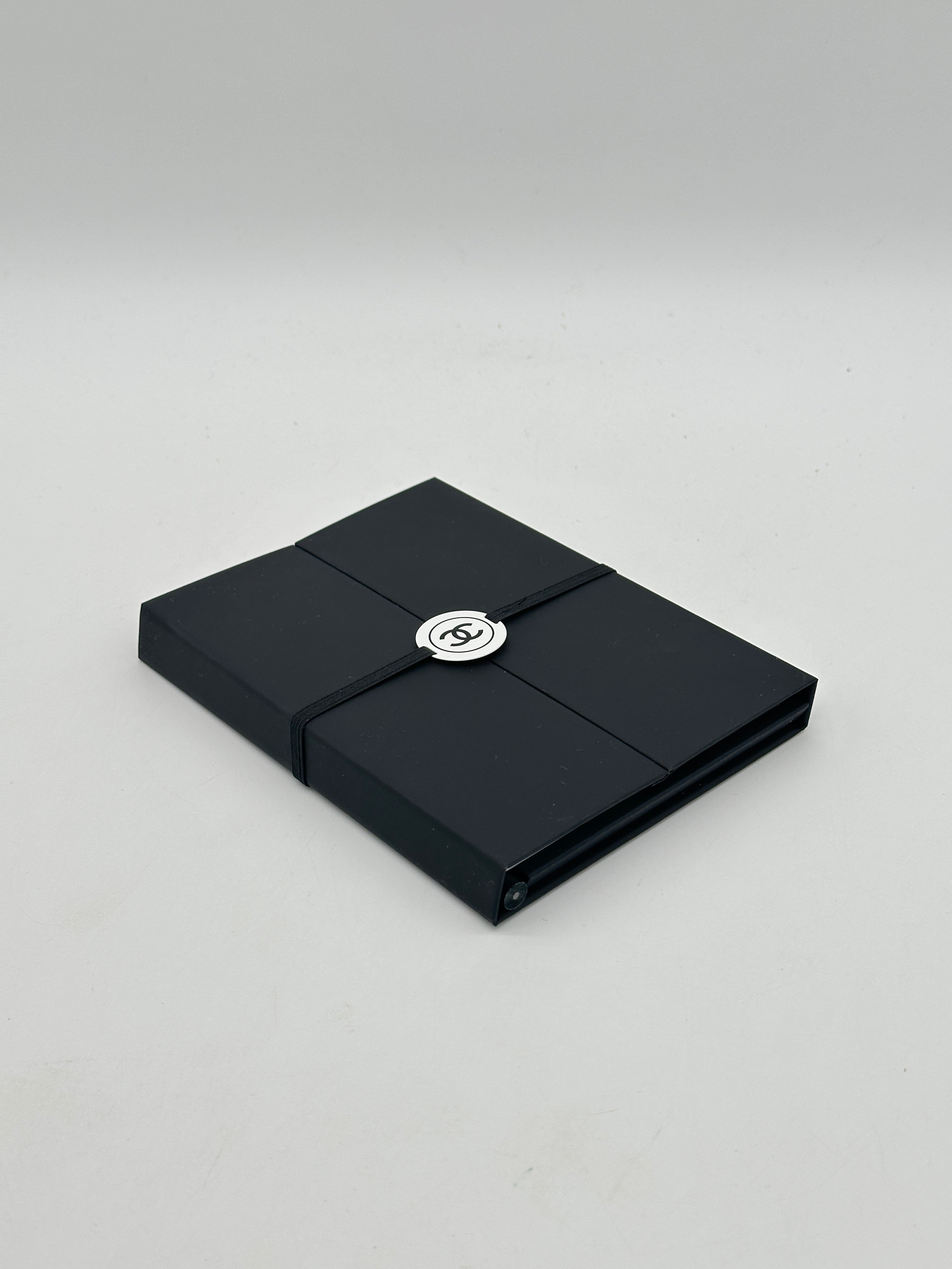 Chanel 'LA Collection' Notebook Set - Pepper Luxury Vintage