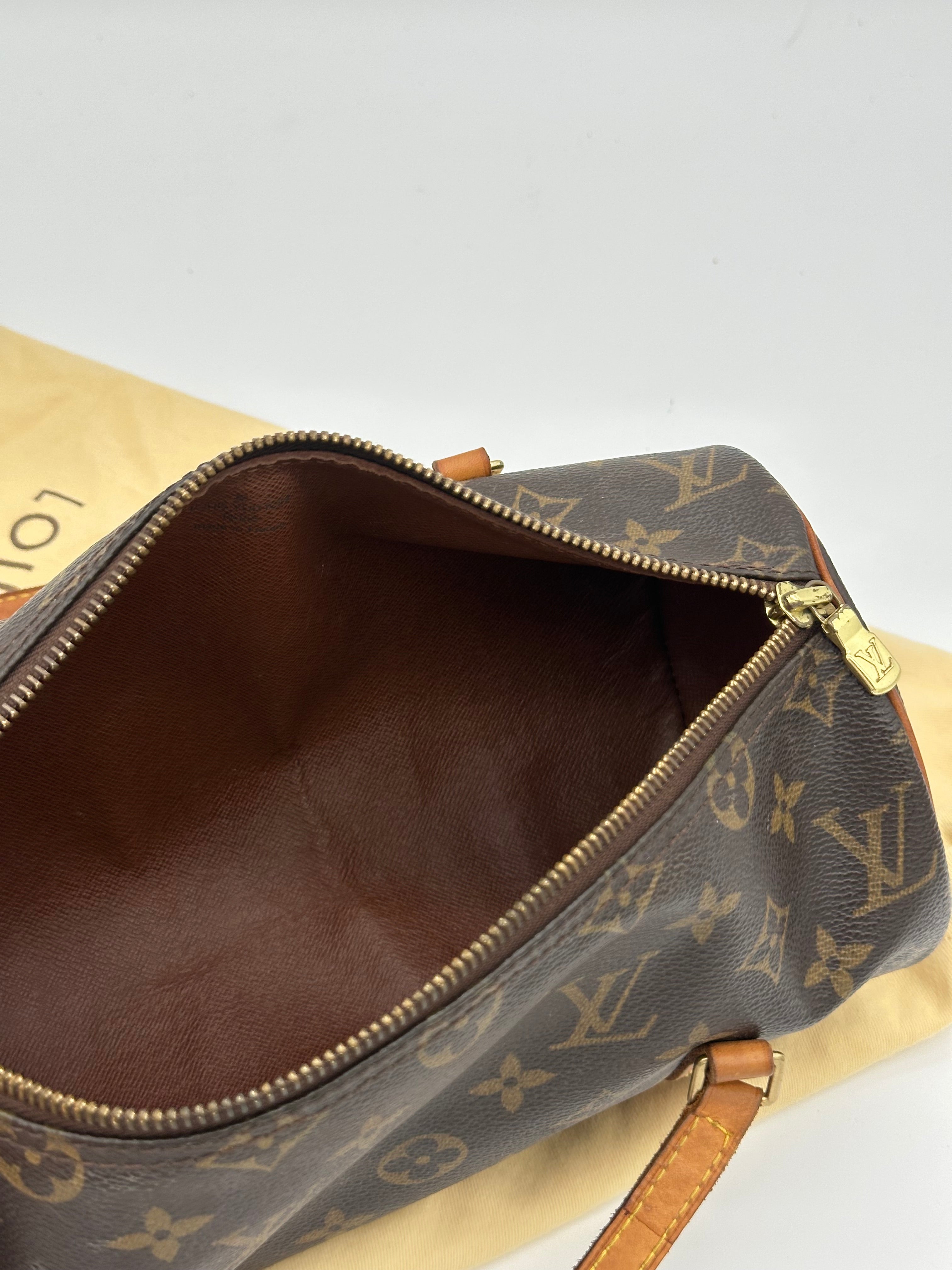 Louis Vuitton Papillon 26