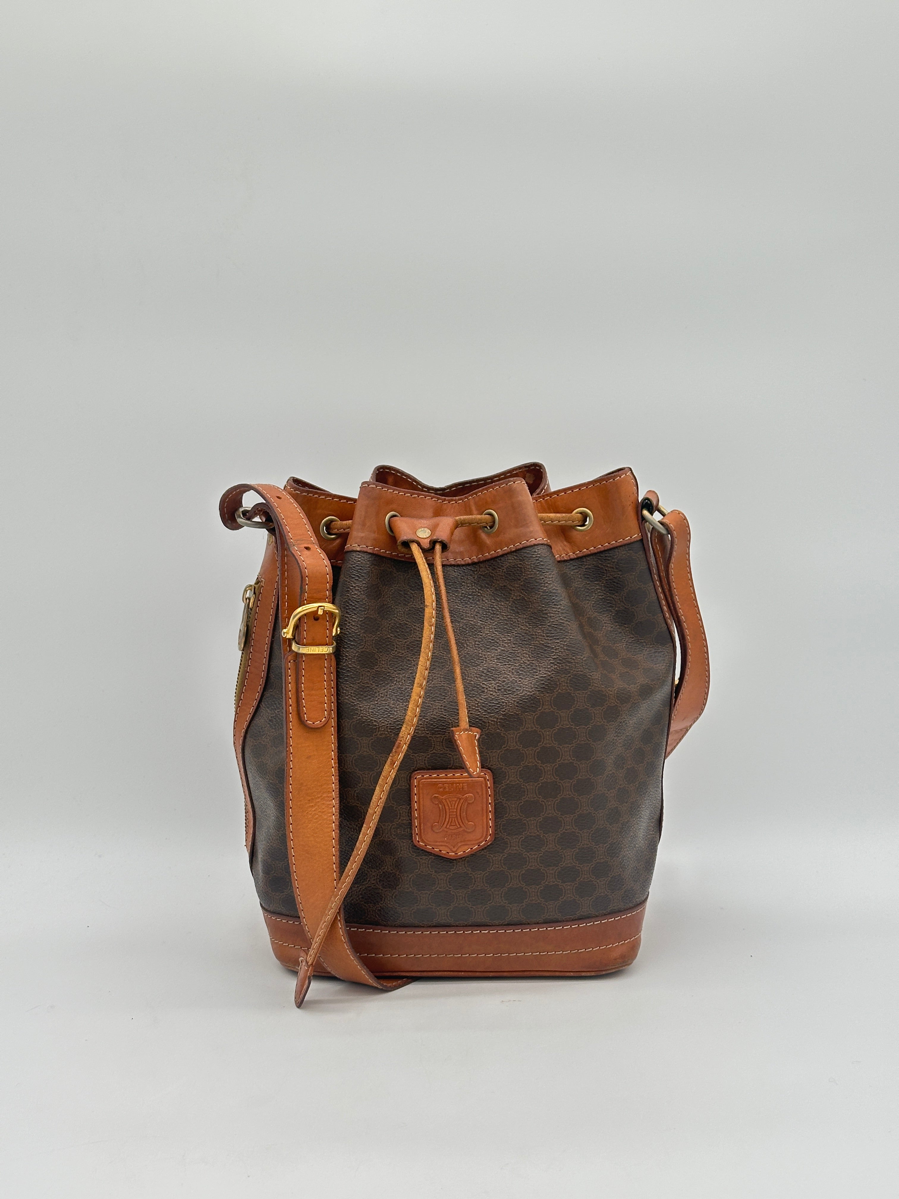 Pepper Luxury Vintage