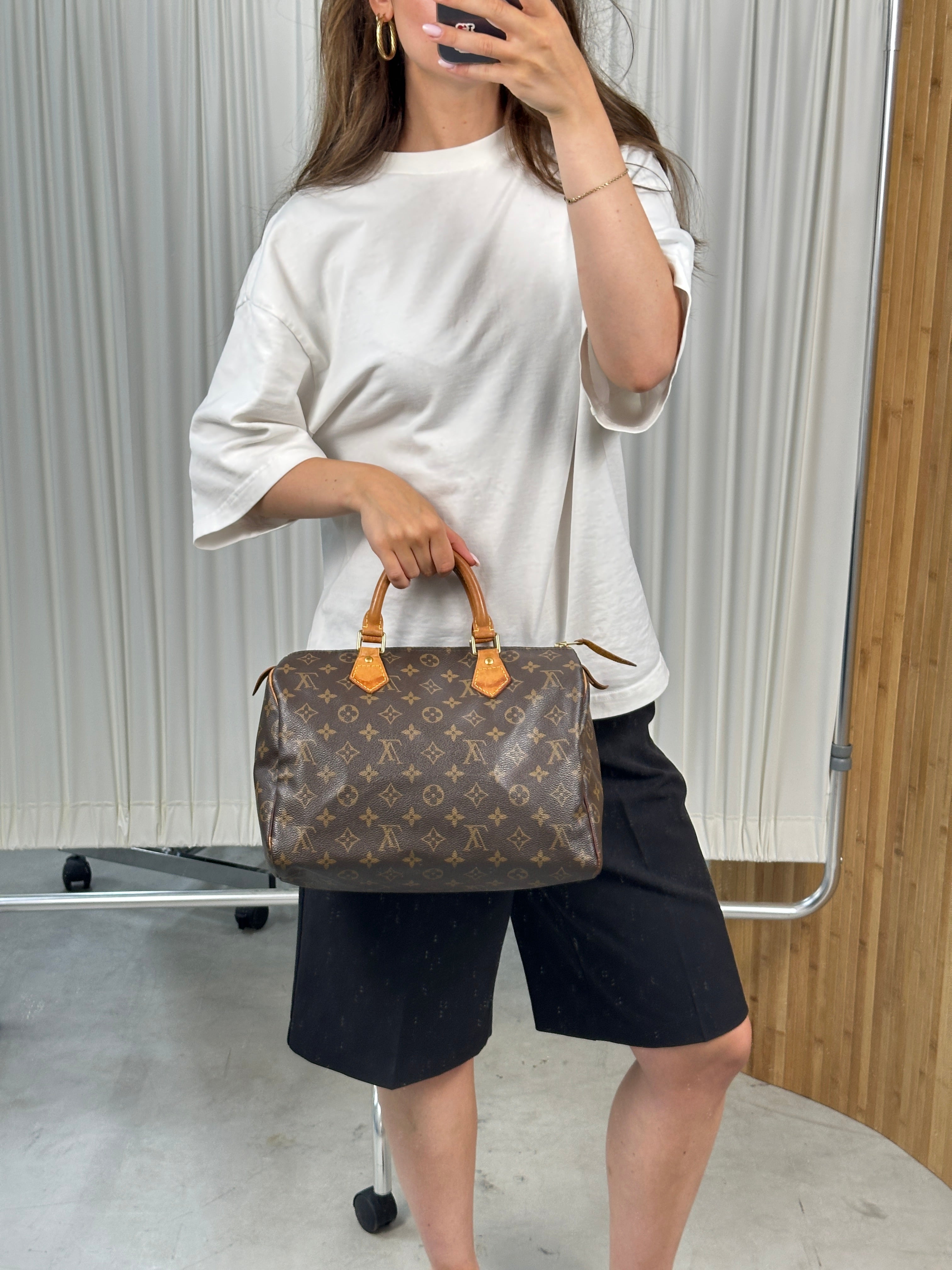Louis Vuitton Speedy 30